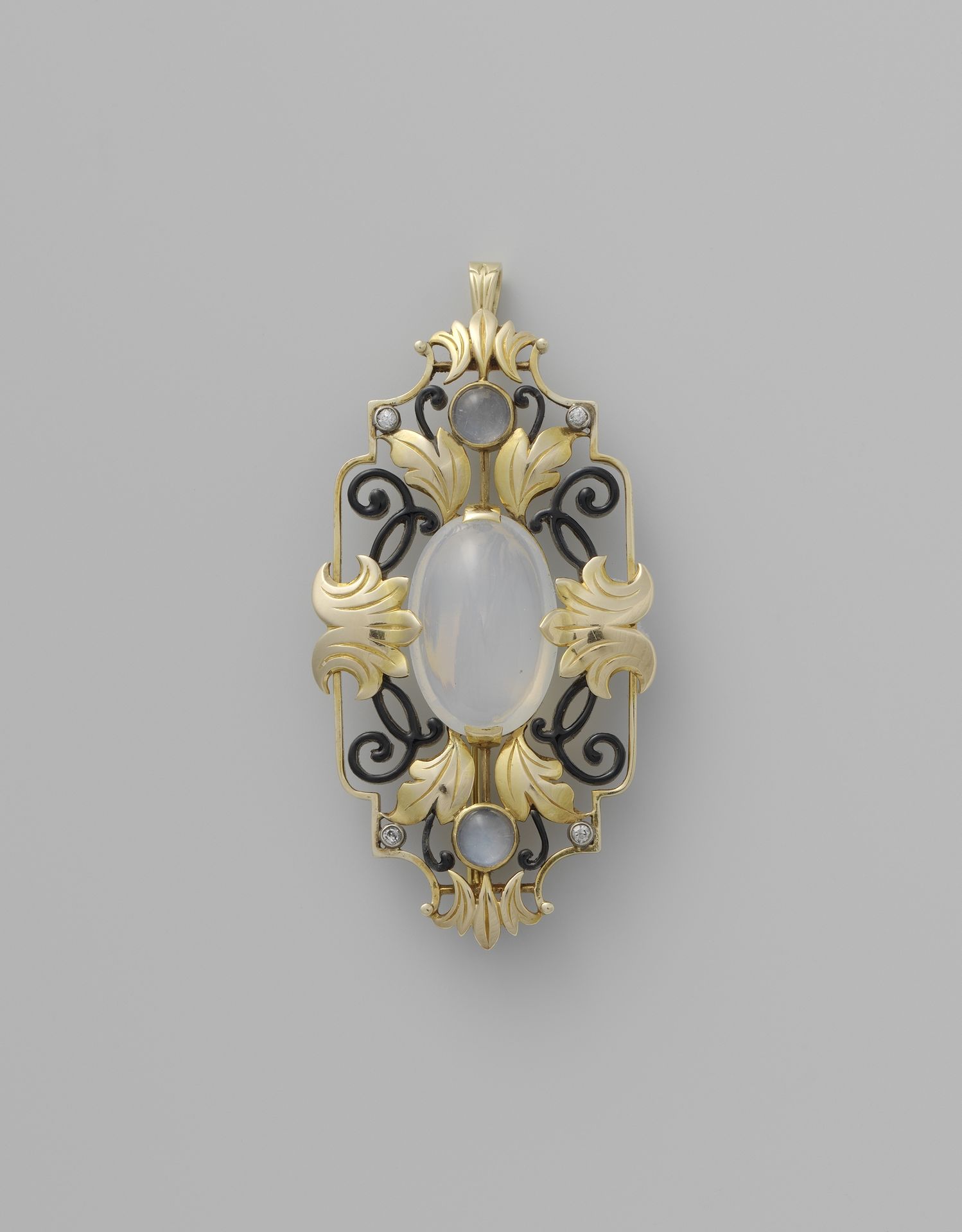 Broche à double usage by W. Röhrig