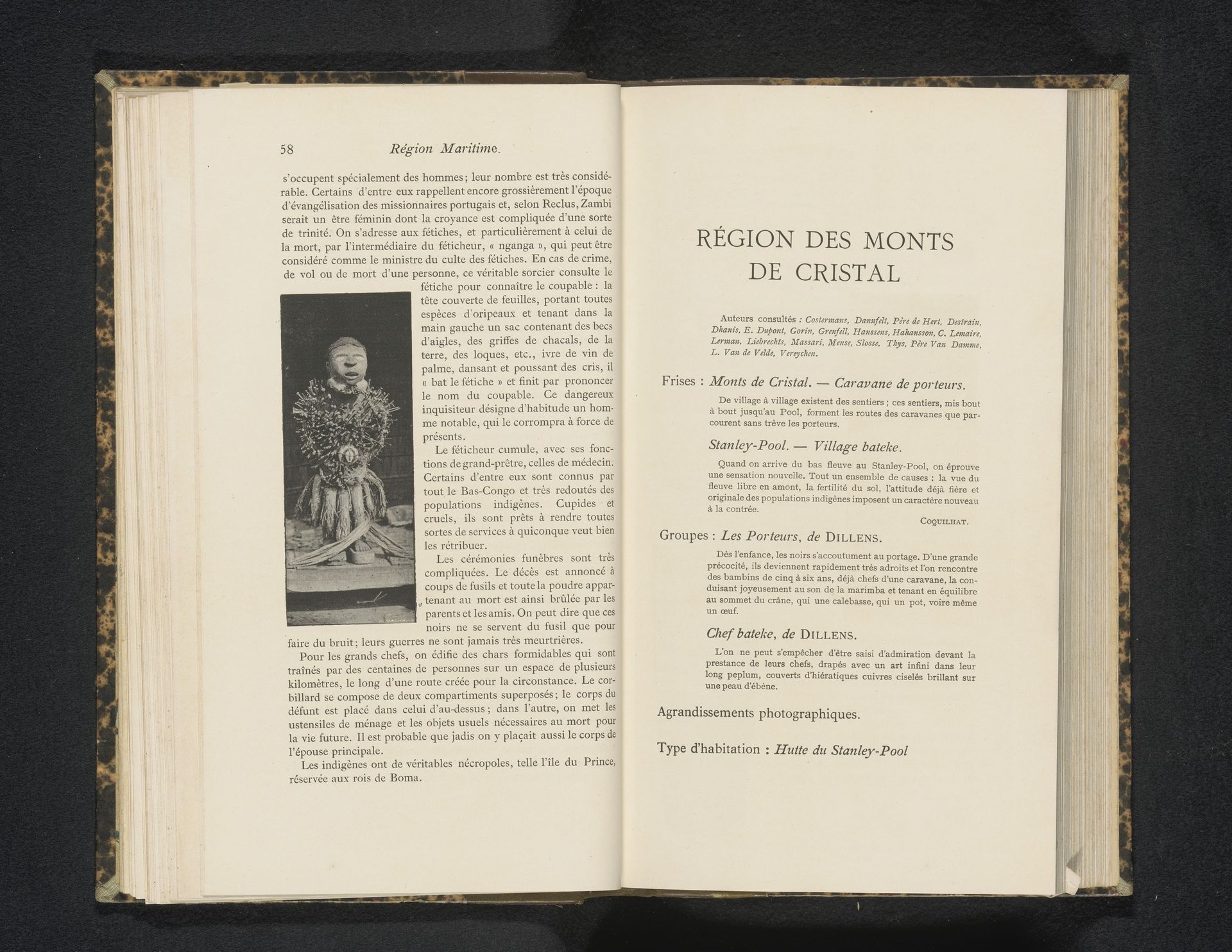 Nkisi figuur uit Congo by Anonymous