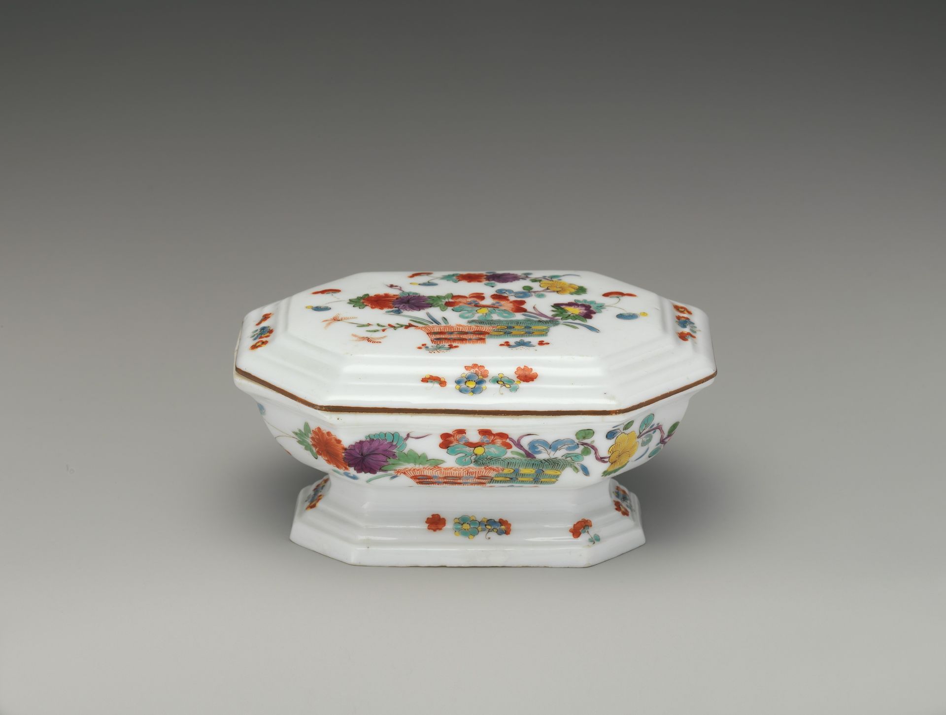 Spice box by Meissen Manufactory