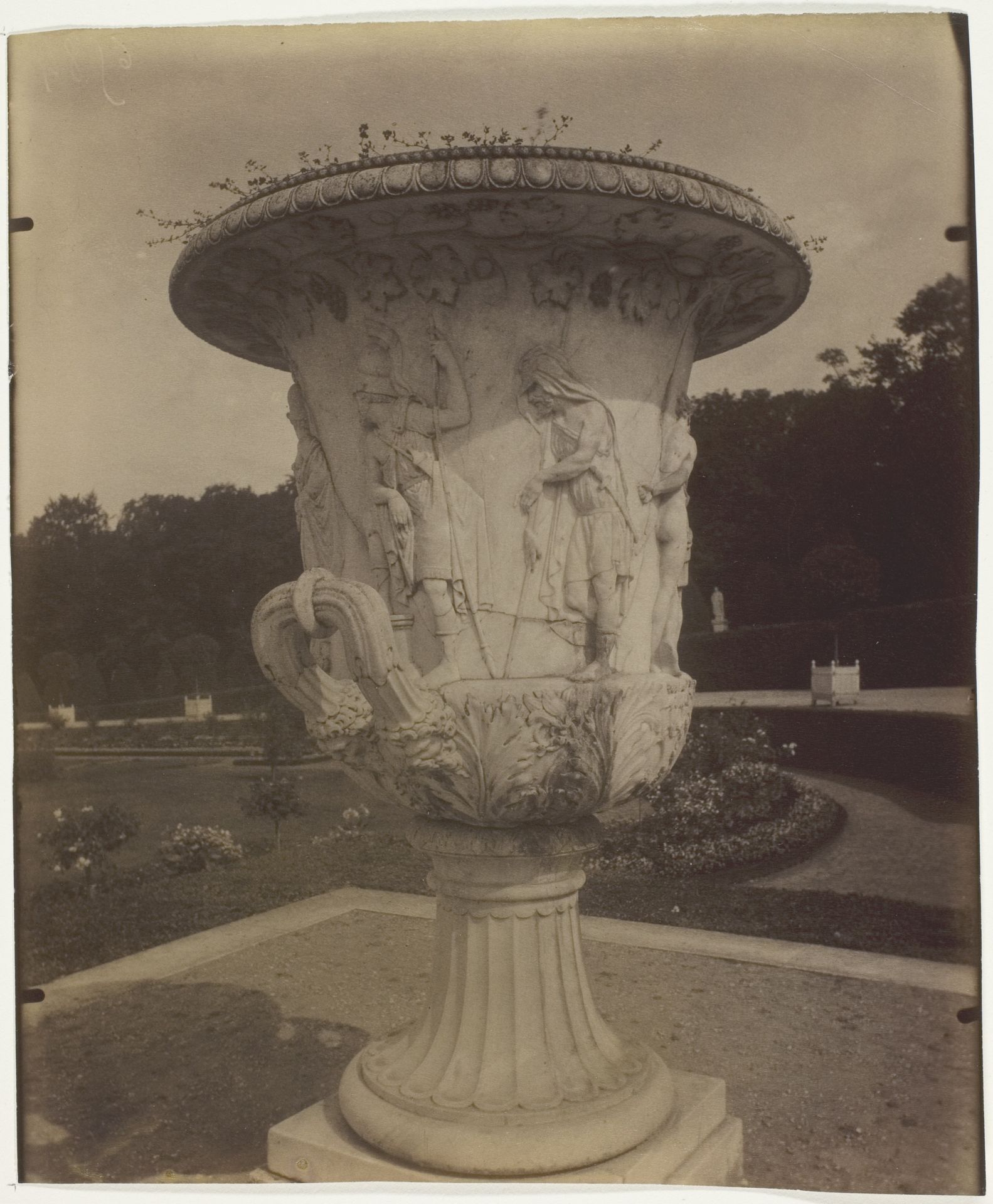 Versailles, (Vase) by Eugène Atget