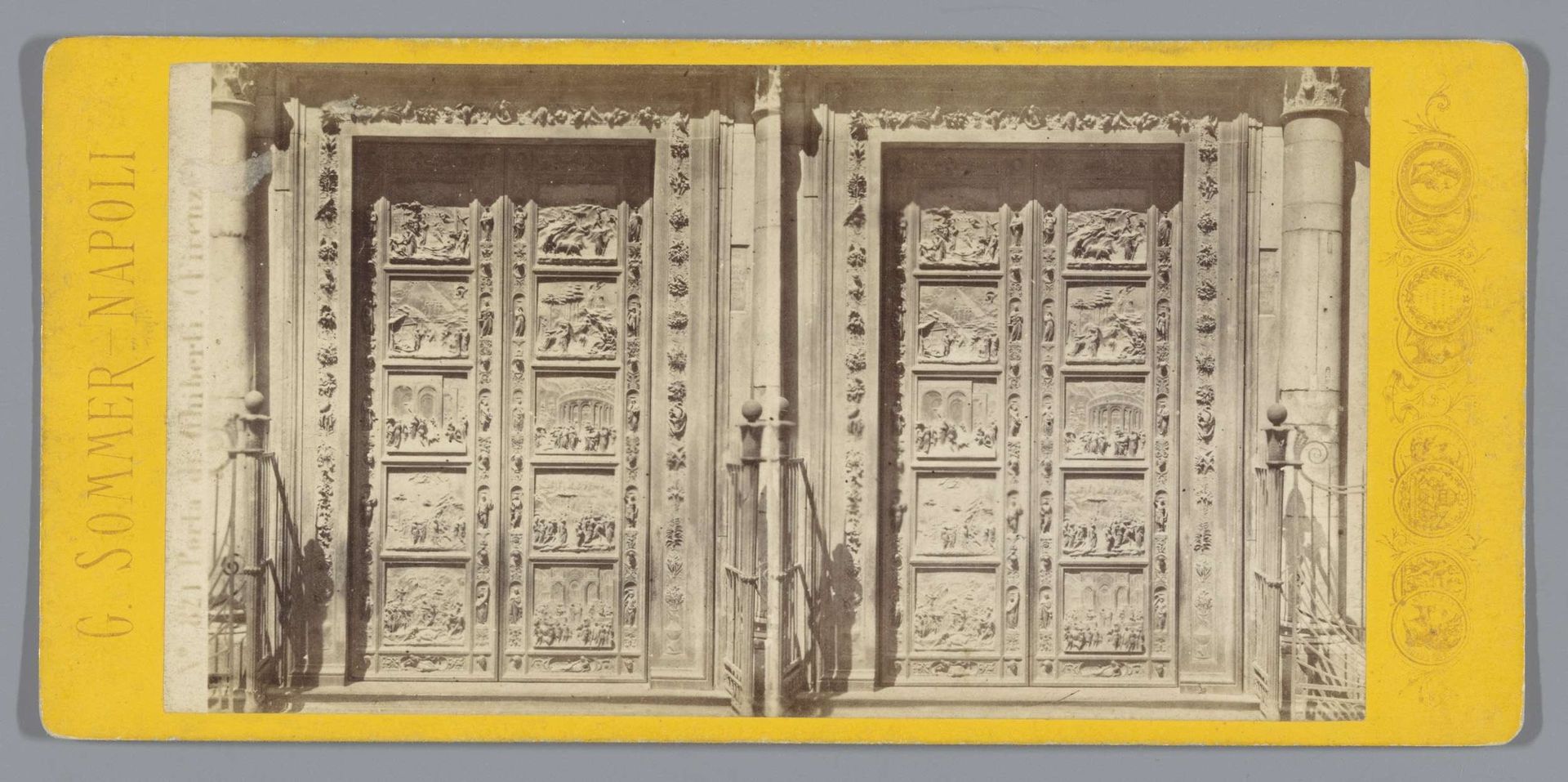 Deuren van het baptisterium in Florence door Lorenzo Ghiberti by Giorgio Sommer