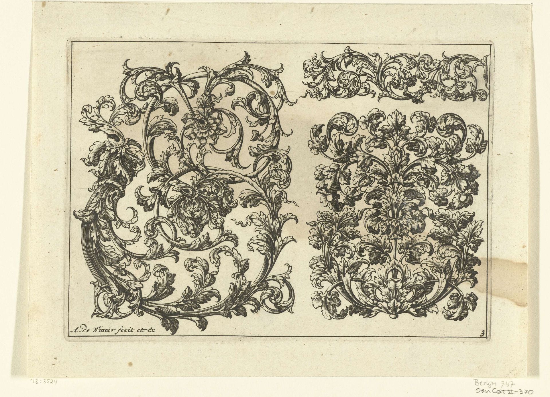 Twee verticale motieven en een smal fries van bladranken by Anthonie de Winter