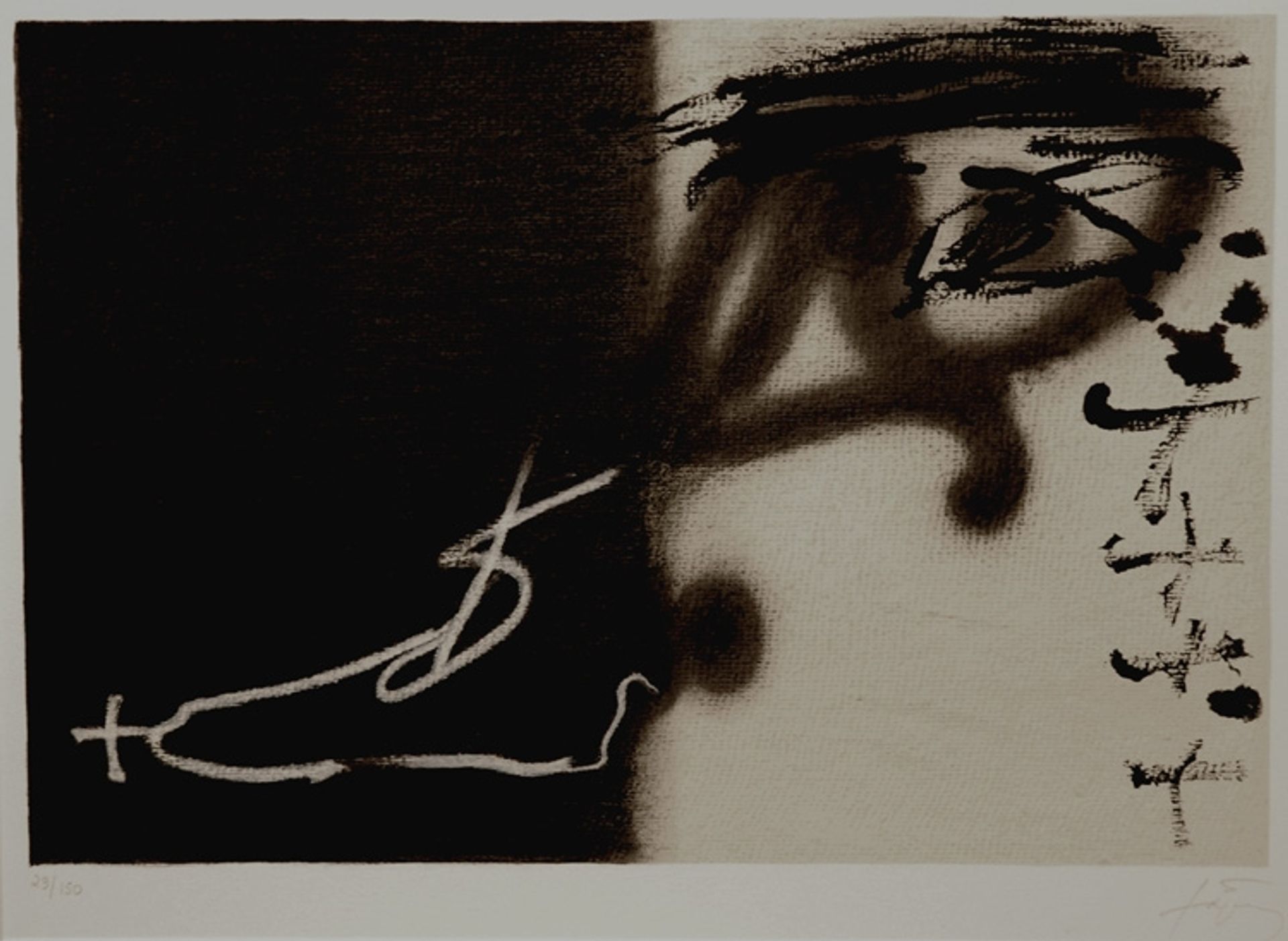 Divisé by Antoni Tapies