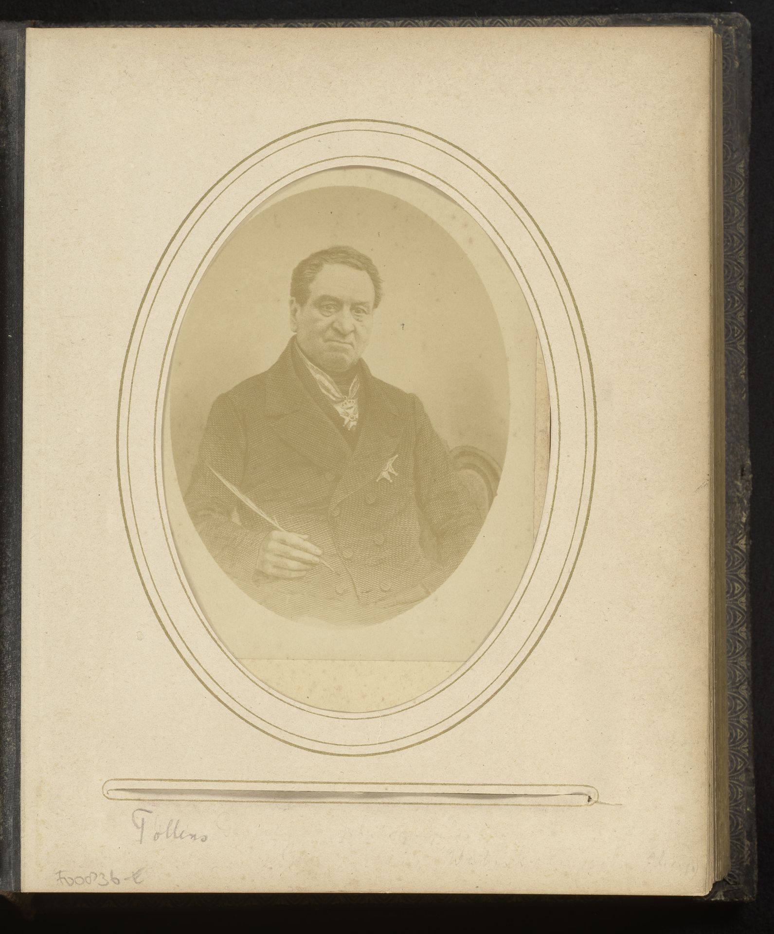 Fotoreproductie van een prent met een portret van Hendrik Tollens naar Dirk Jurriaan Sluyter door Pieter Oosterhuis by Pieter Oosterhuis