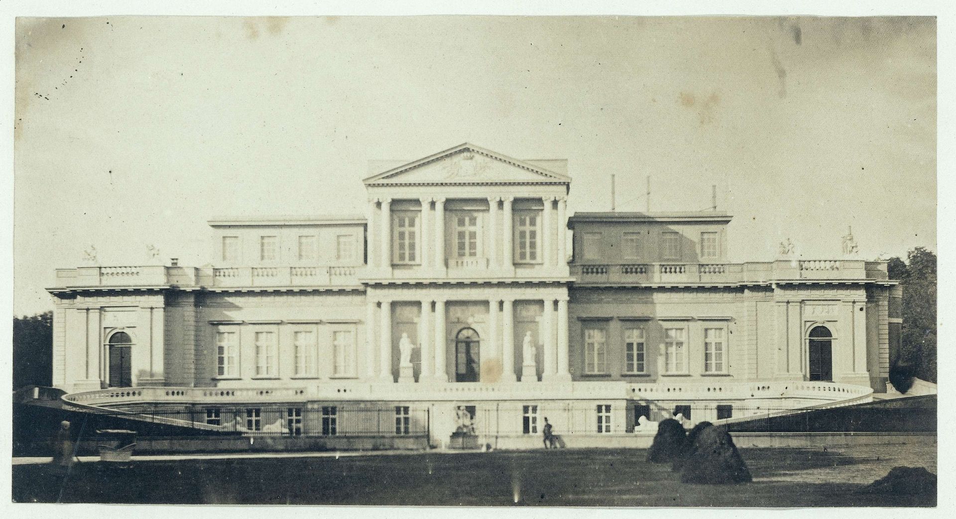 Gezicht op paviljoen Welgelegen in Haarlem by Eduard Isaac Asser