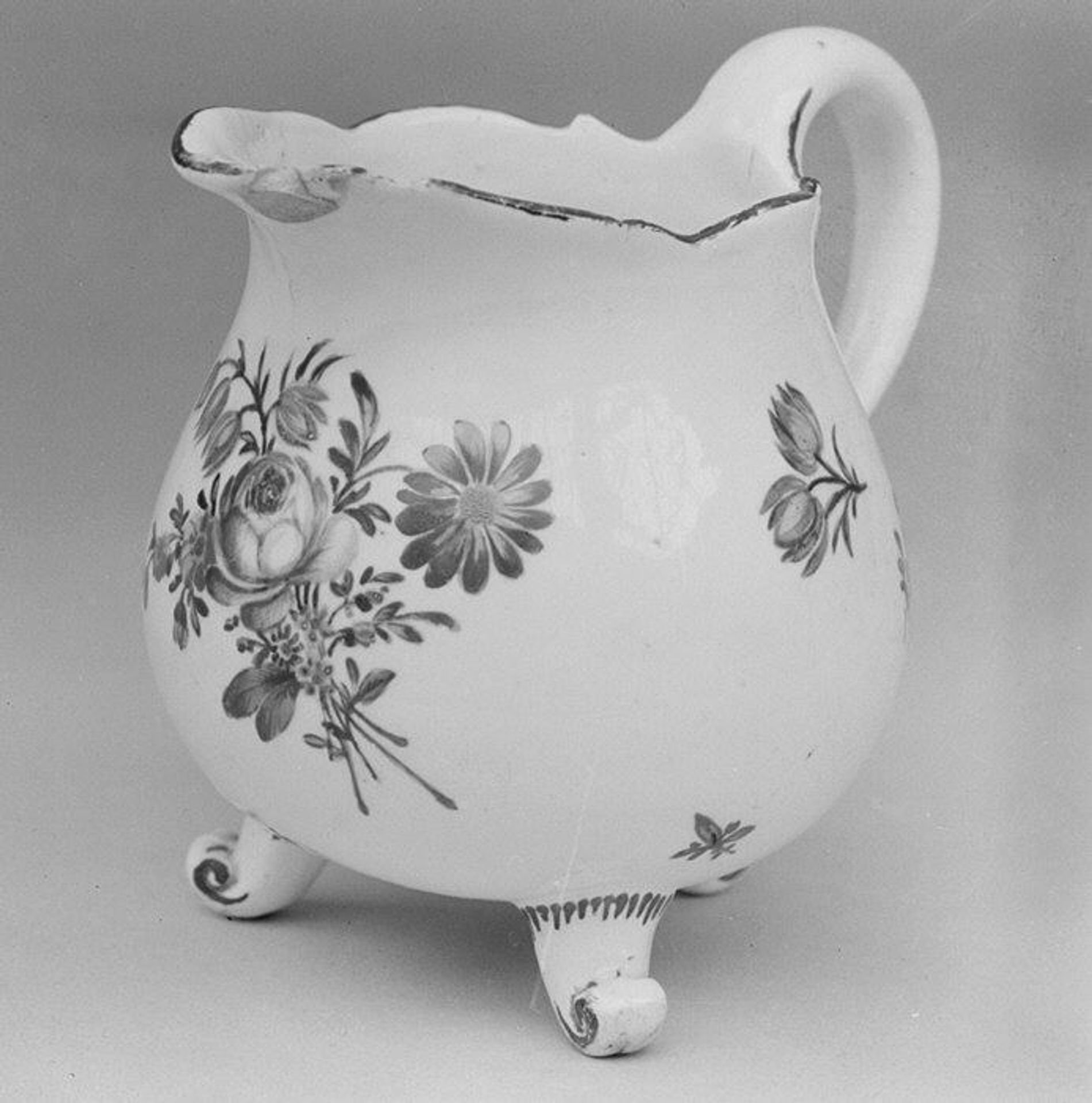 Cream jug by Frankenthal Porcelain Manufactory