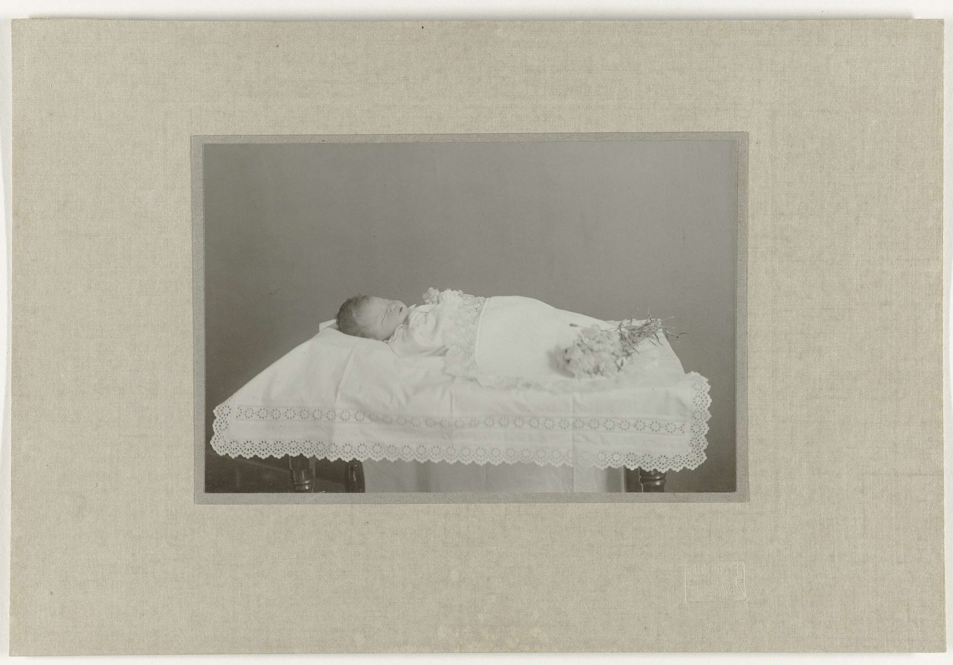 Ons eerste kindje by G.C. Kooyker