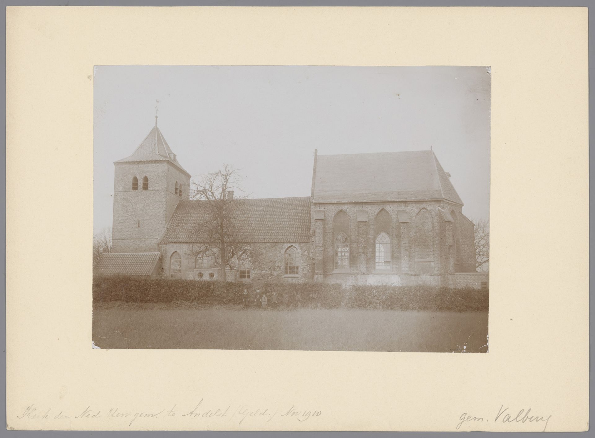 Gezicht op de Hervormde Kerk te Andelst by anoniem (Monumentenzorg)