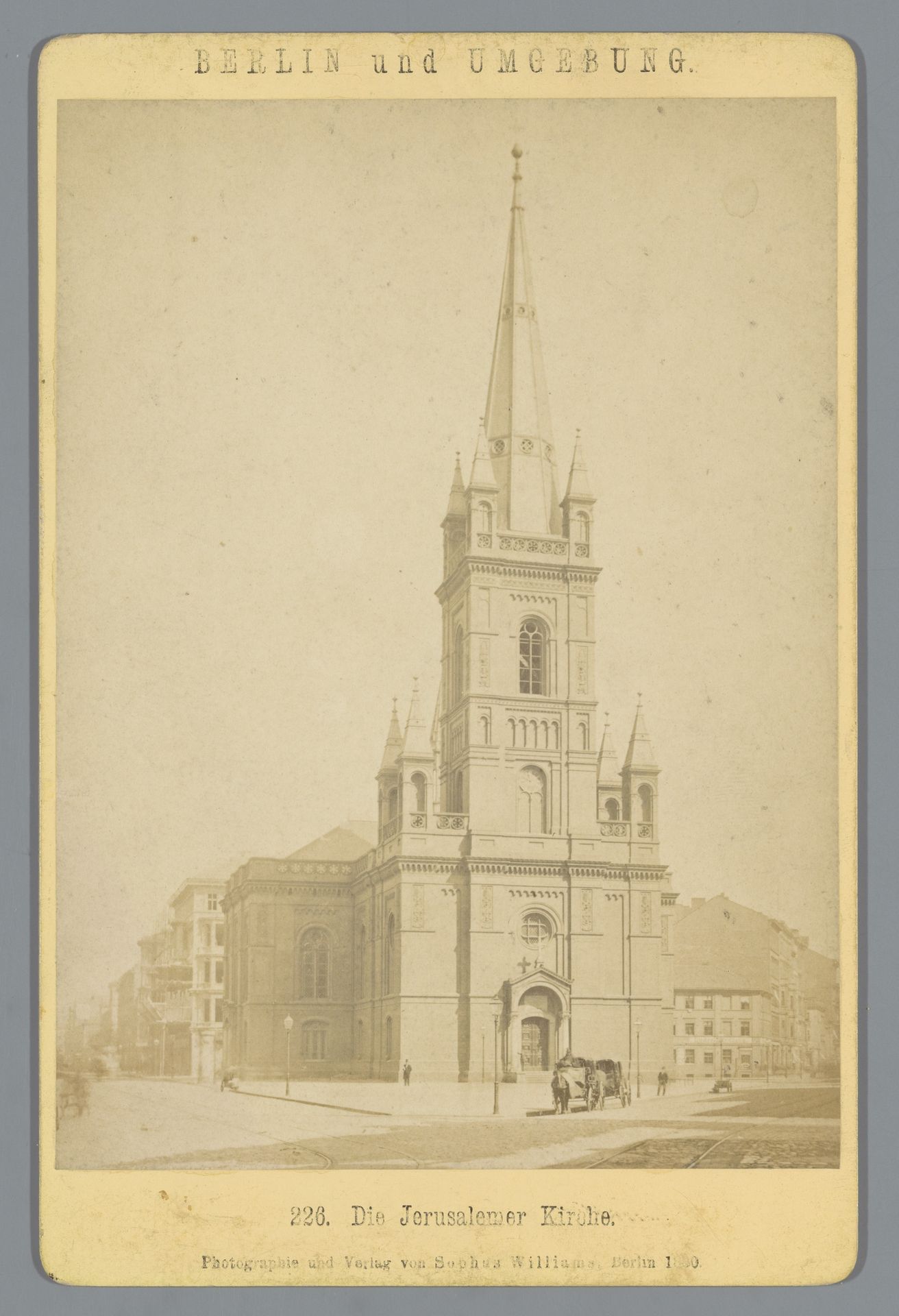 Gezicht op de Jerusalemkirche te Berlin by Sophus Williams