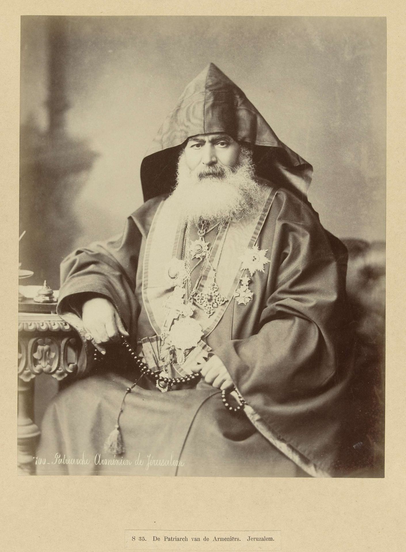 Portret van Harootiun Vehabedian, Armeense patriarch van Jeruzalem by Anonymous