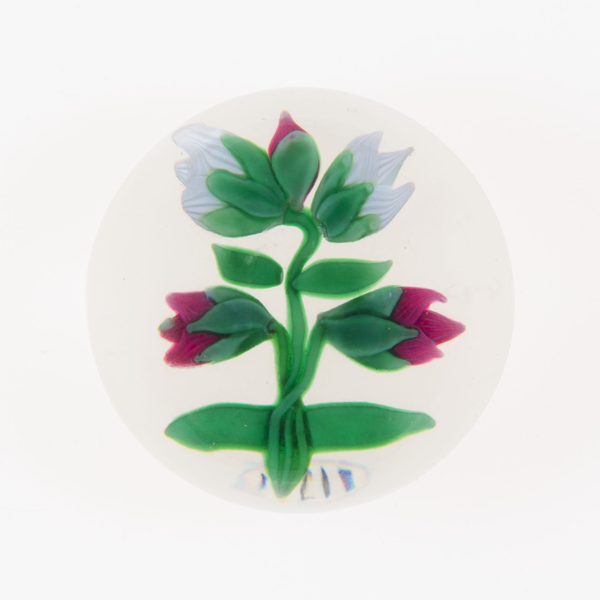 Paperweight by Baccarat Glassworks
