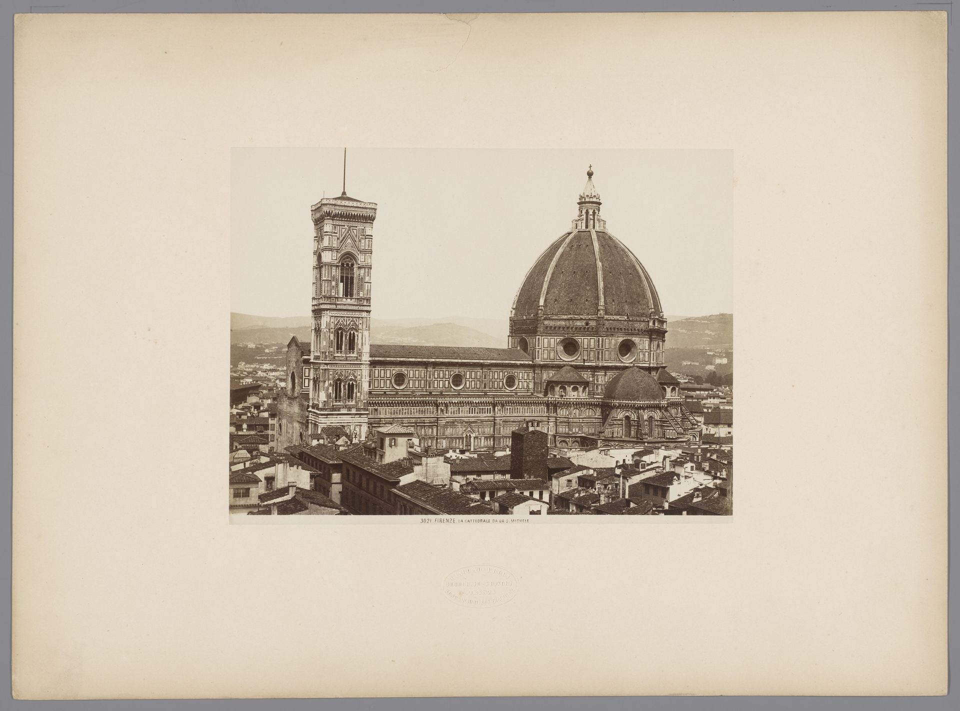 Gezicht op de kathedraal van Florence, Italië by Giacomo Brogi
