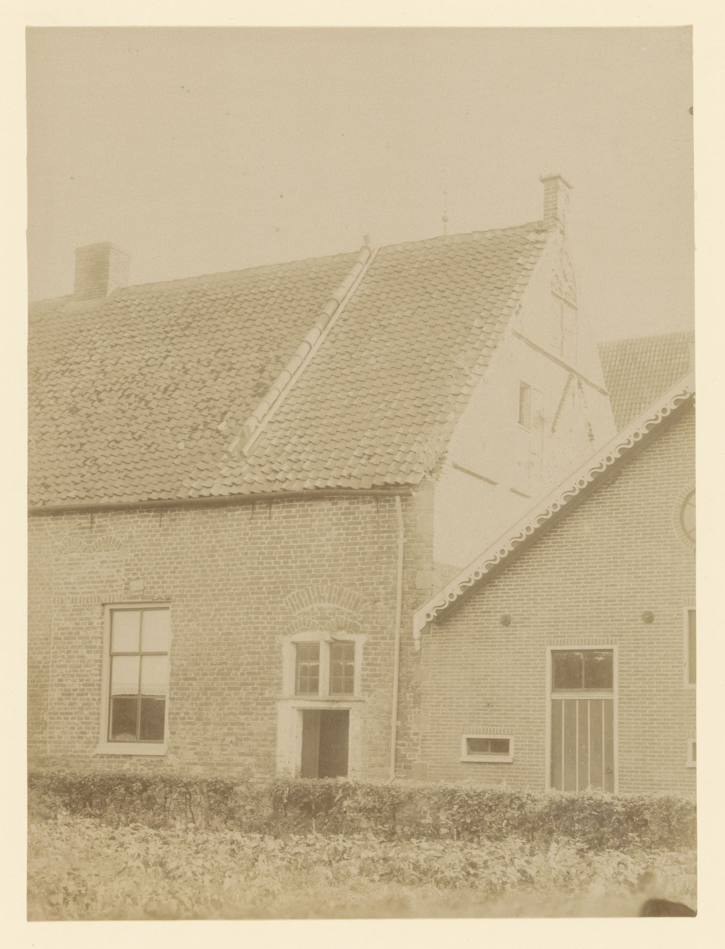 Gedeelte van het Klooster Ter Apel by anoniem (Monumentenzorg)