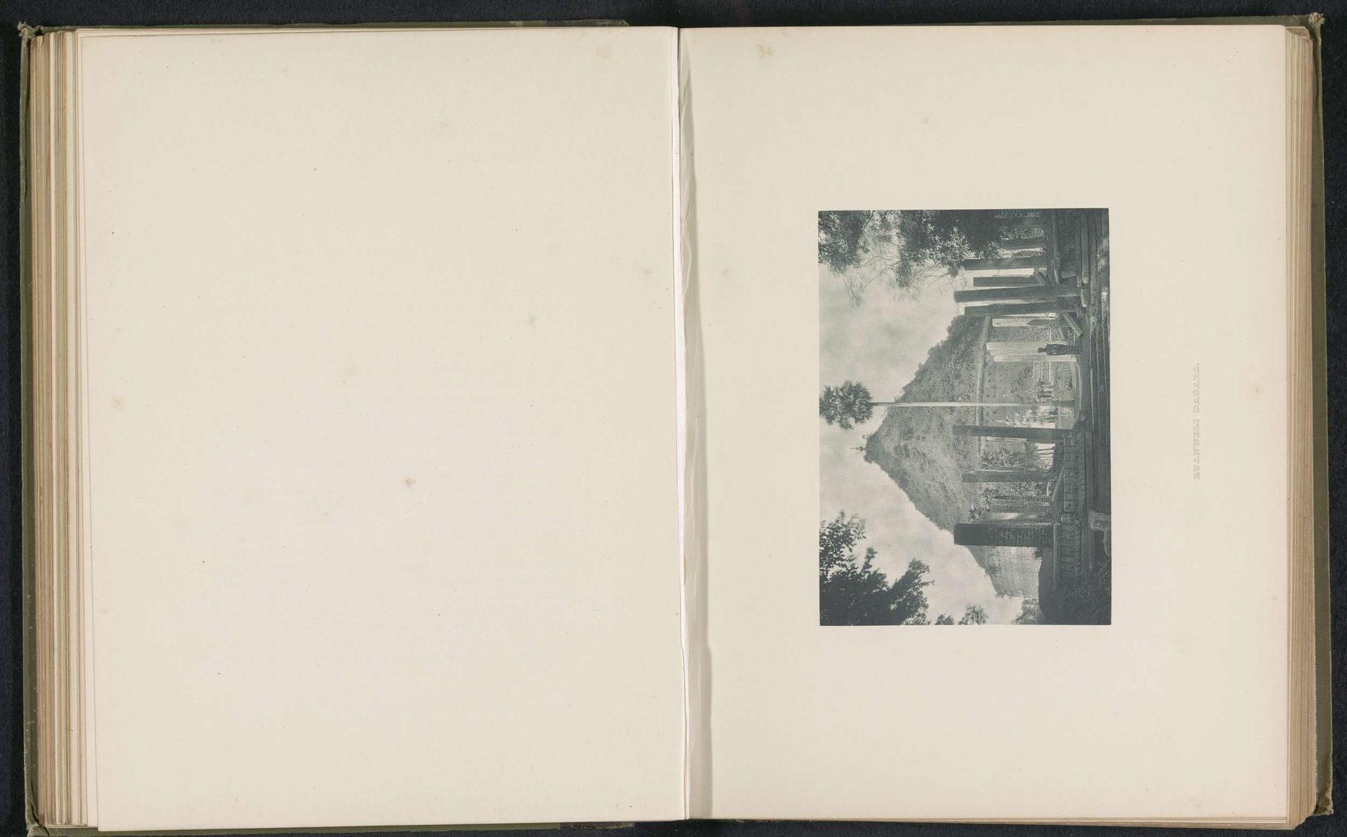 Ruanweli dagaba by Henry William Cave