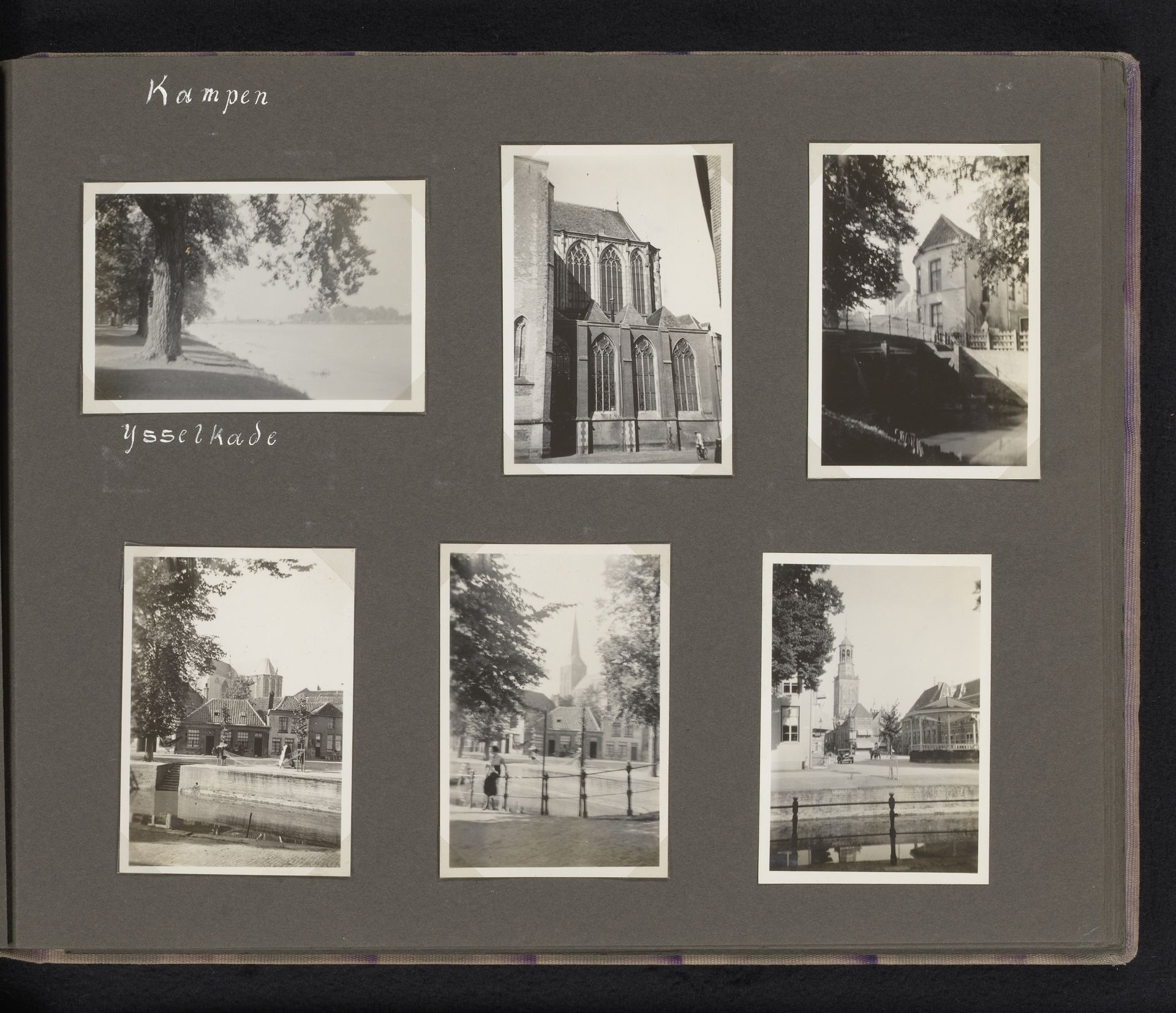 Gezicht op de IJsselkade en de kerken te Kampen by Herman Besselaar