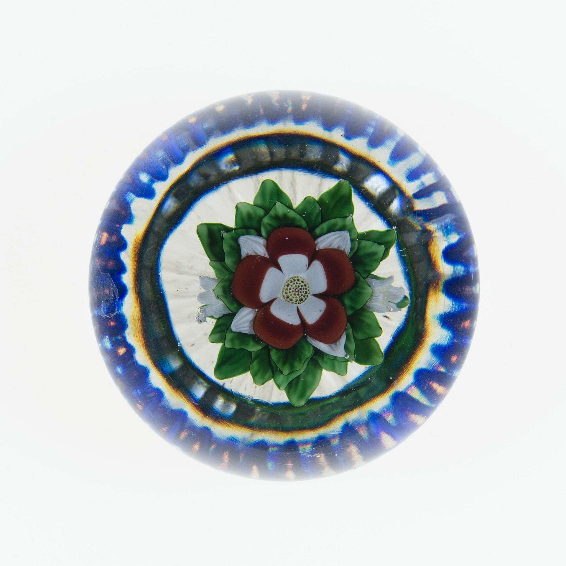 Paperweight by Baccarat Glassworks