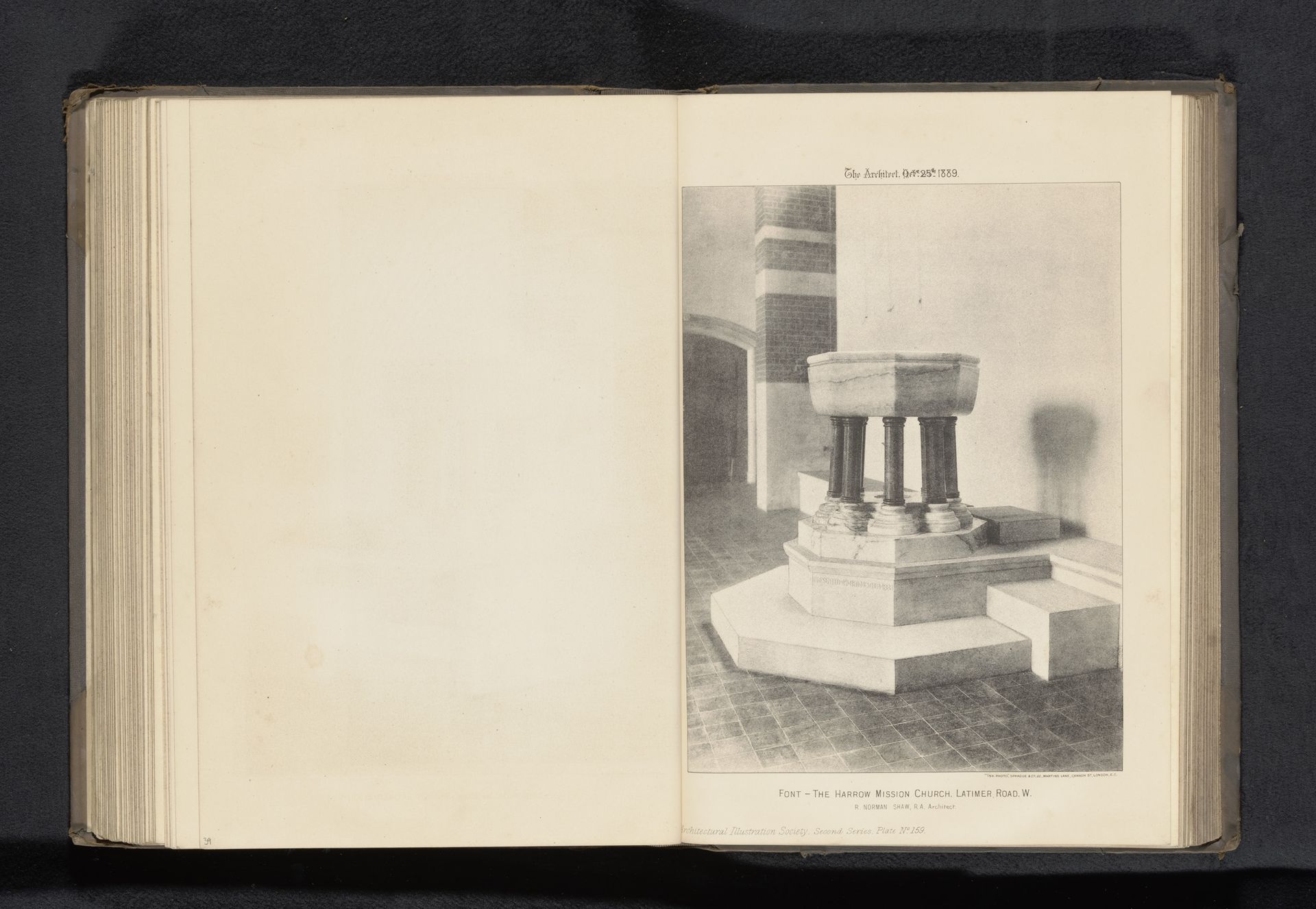Doopvont in de Church of the Holy Trinity te Londen by Anonymous