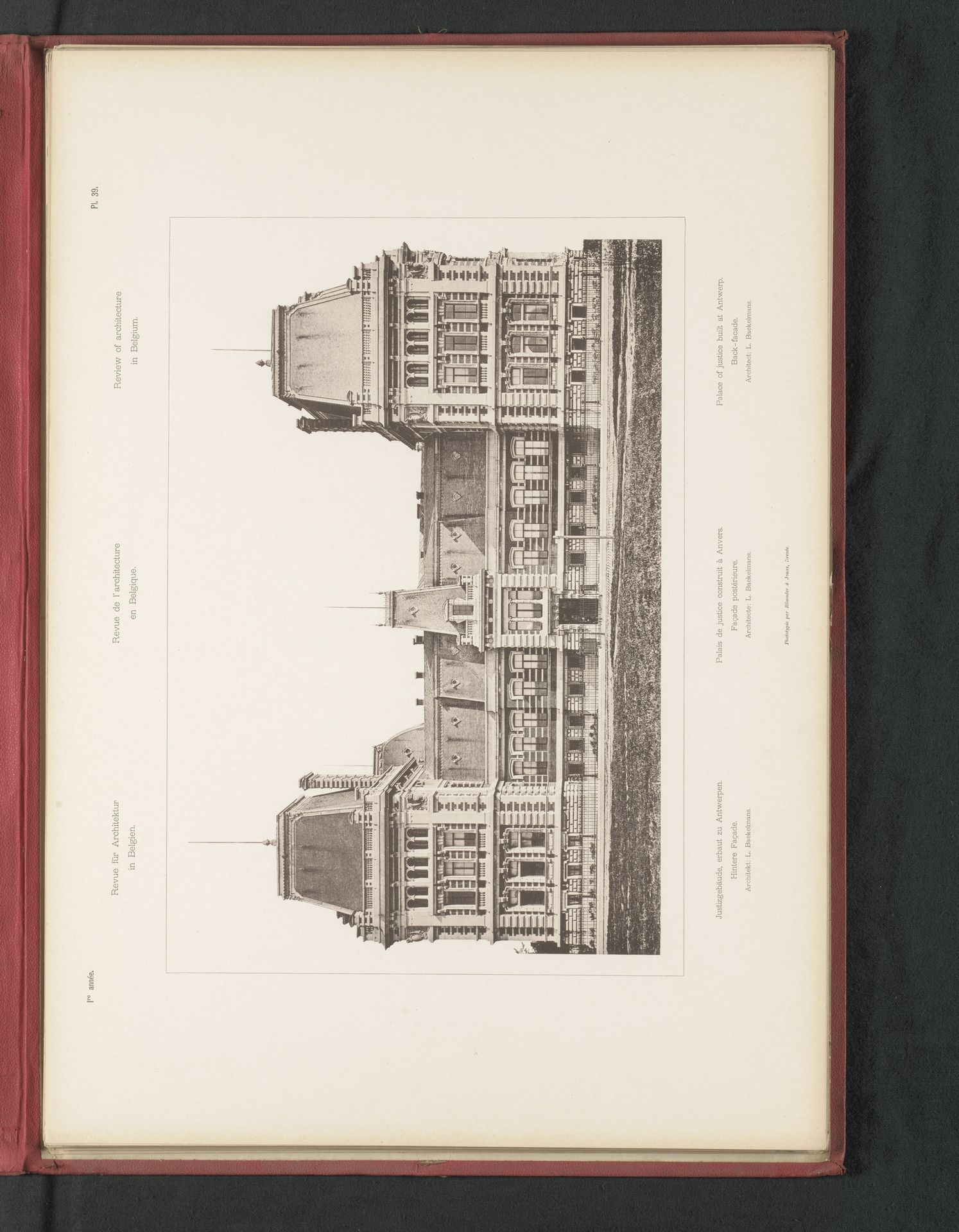 Gezicht op de achterzijde van het Paleis van Justitie in Antwerpen, België by Römmler & Jonas