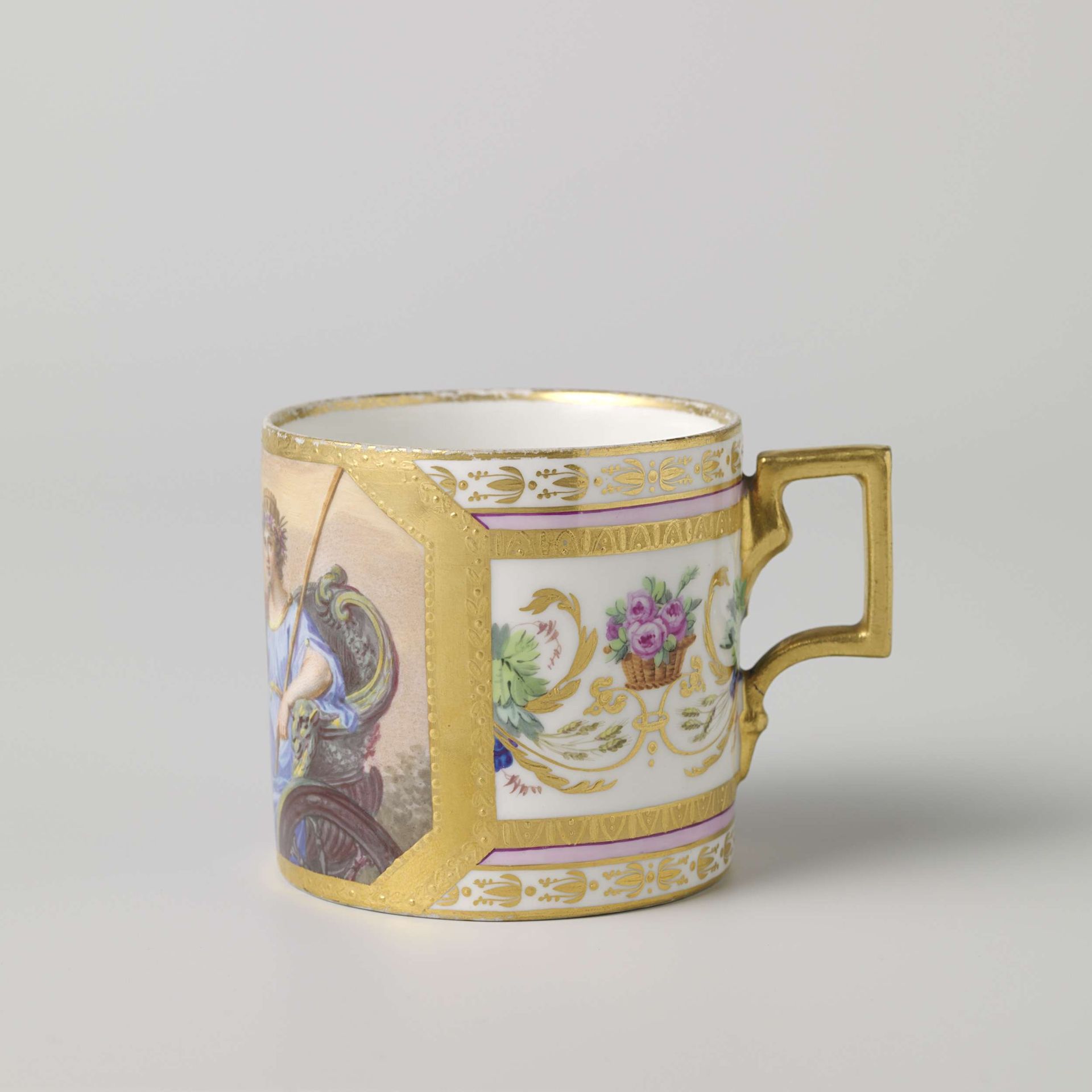 Cup with a personification of Abundance by Kaiserliche Porzellanmanufaktur