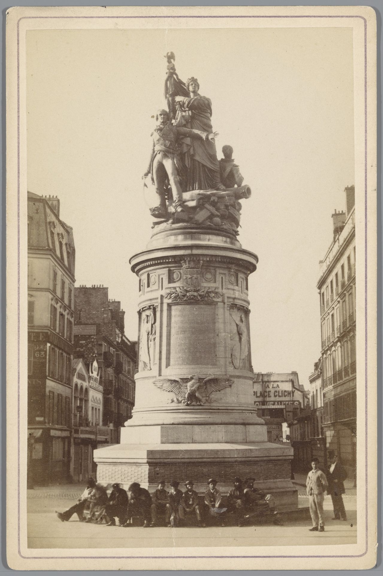Monument voor maarschalk Moncey op het Place de Clichy, Parijs by Anonymous