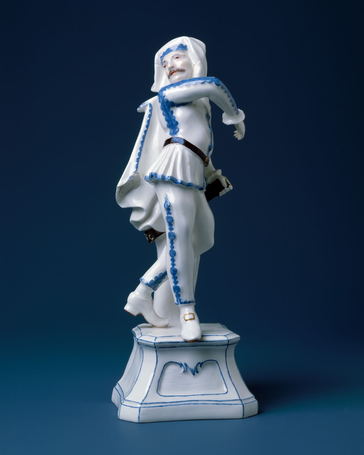 Captain by Höchst Manufactory