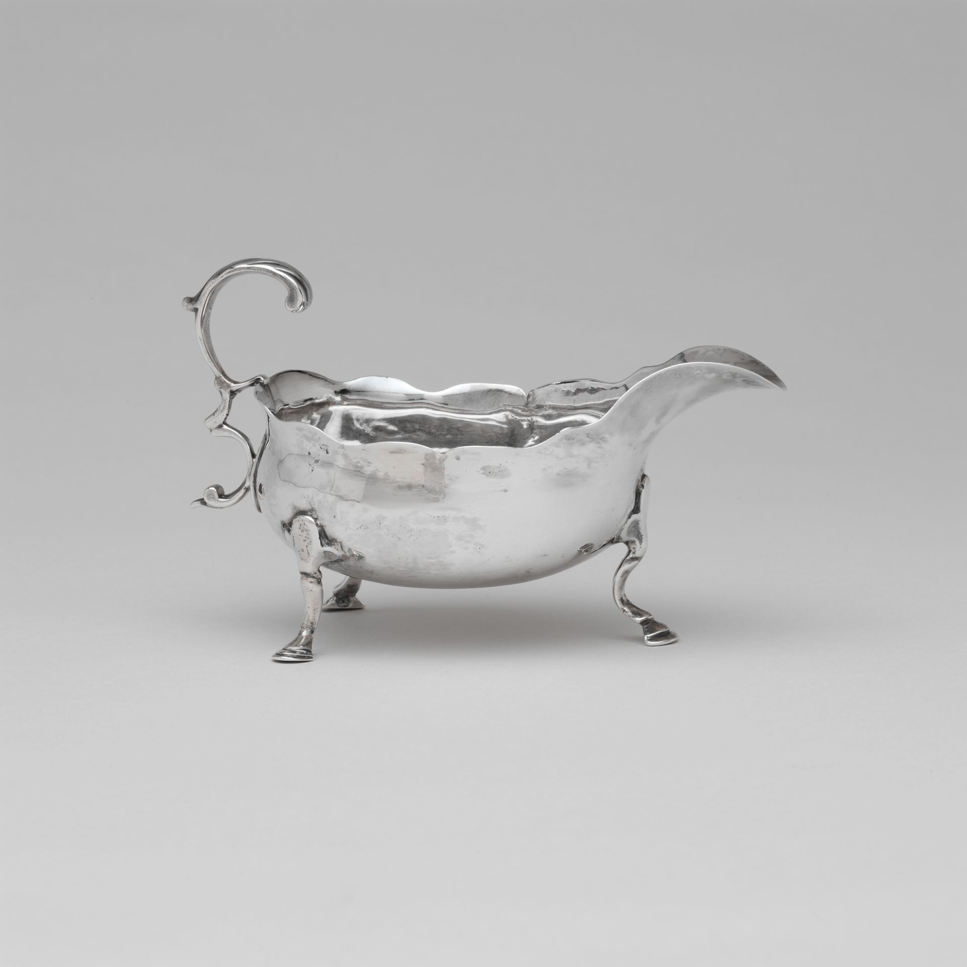 Sauceboat by Zachariah Brigden