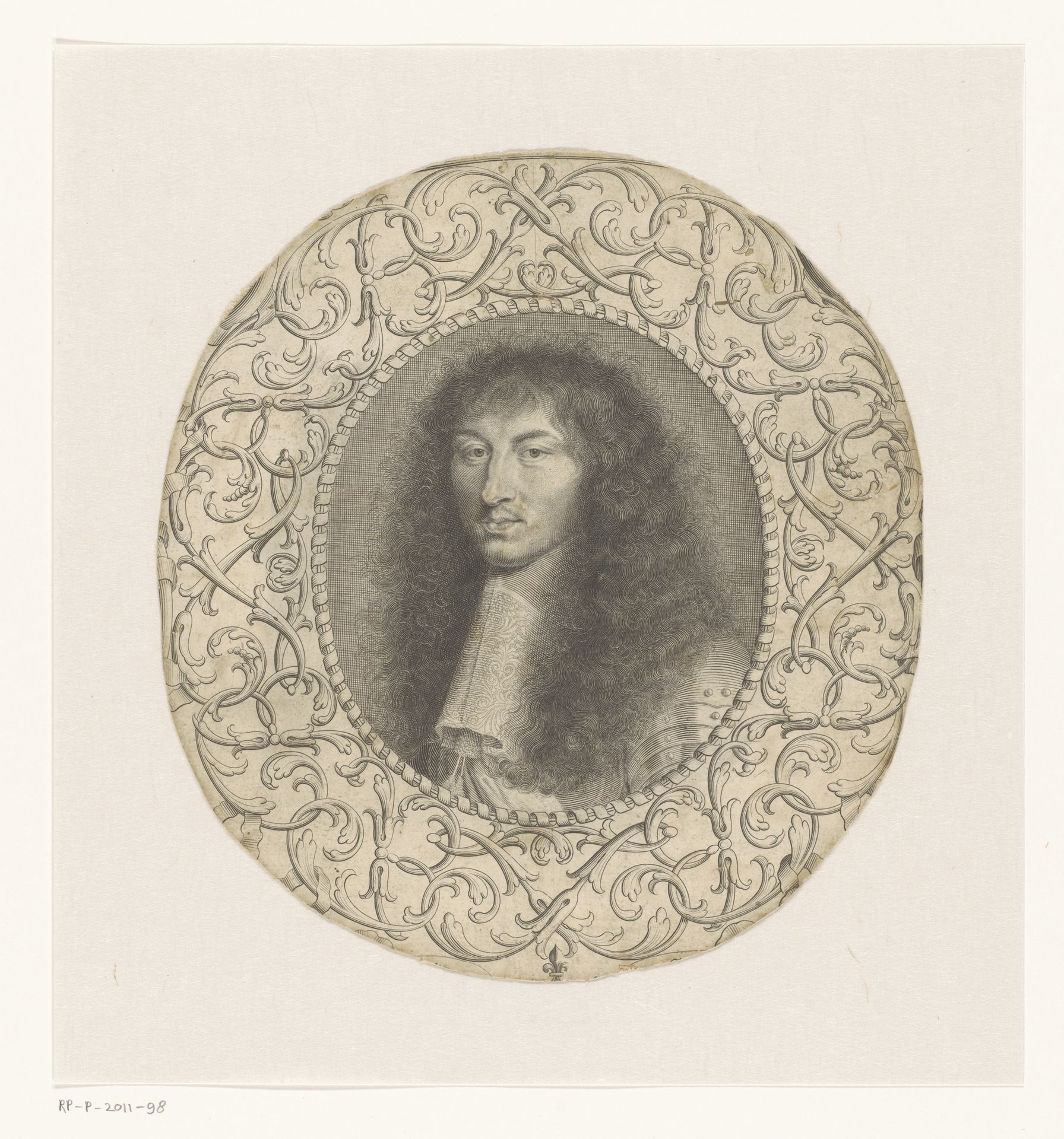 Portret van Lodewijk XIV omgeven door een sierlijst met arabesken by Anonymous