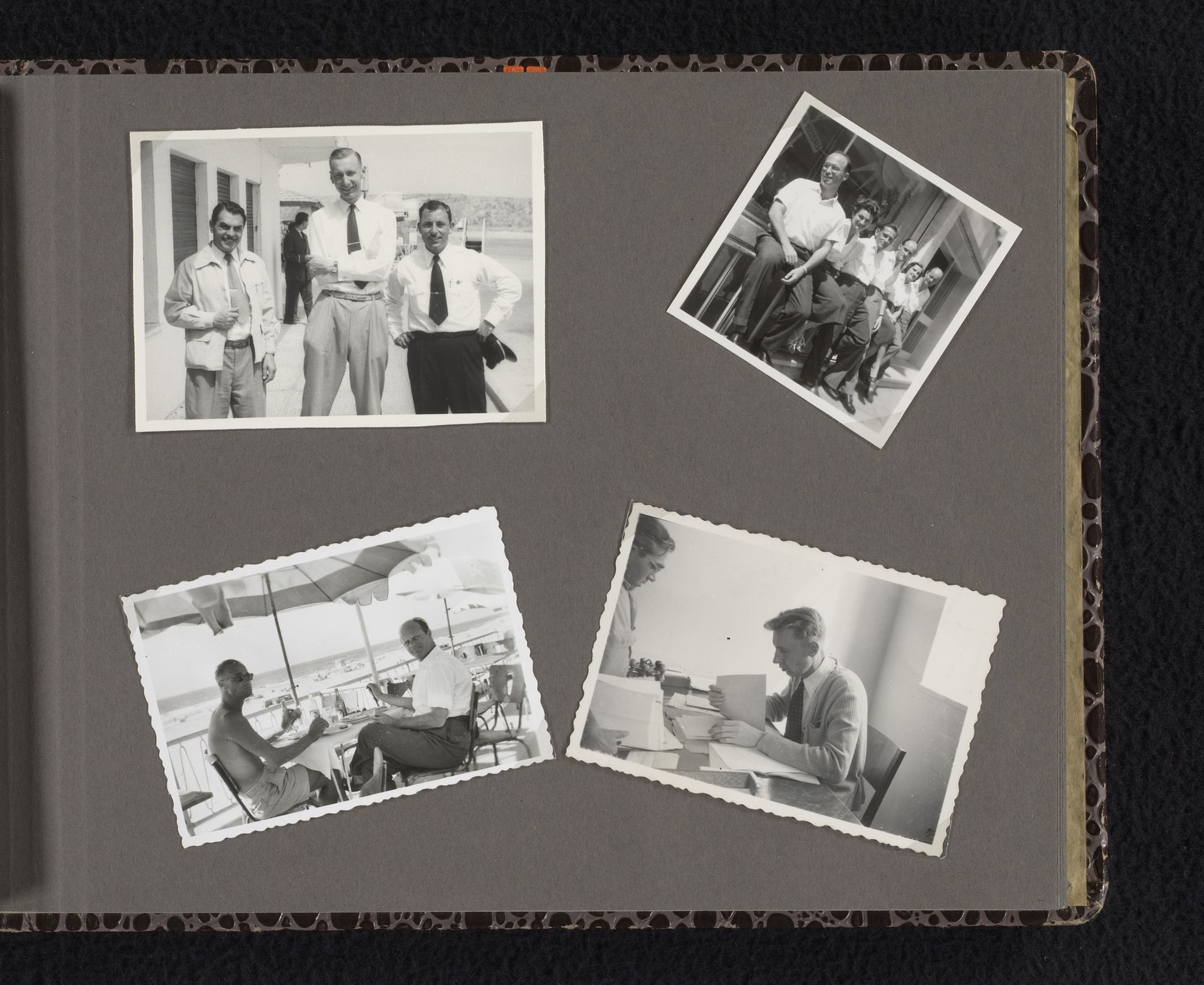 Collega's van Isabel tijdens haar periode bij KLM, 1954, Israël by Anonymous