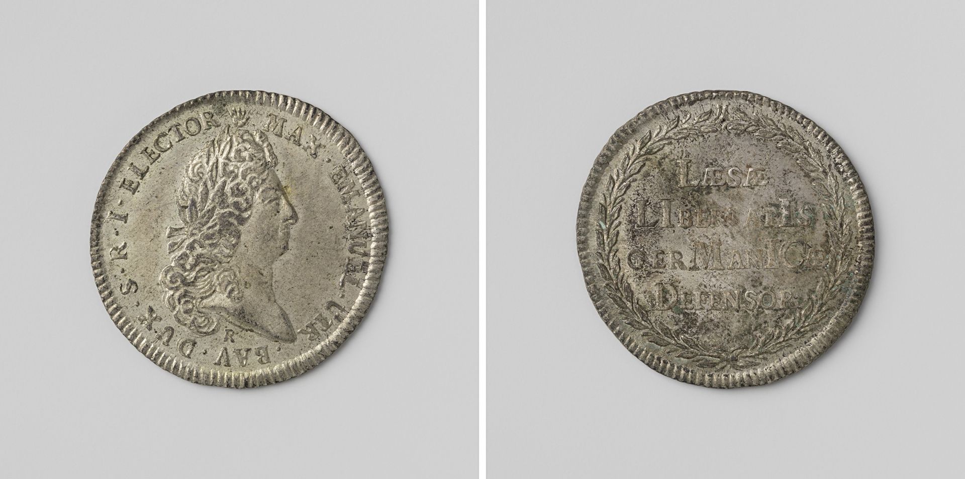 Maximiliaan II Emanuel, keurvorst van Beieren, verdediger van de Duitse vrijheid by Philippe (II) Roëttiers