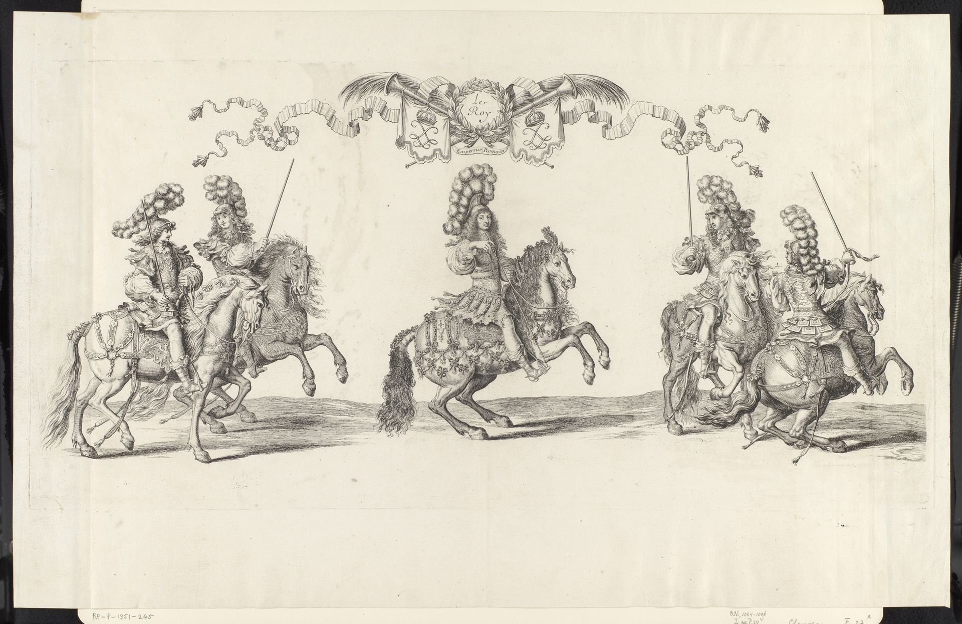 Koning Lodewijk XIV te paard met twee ruiters aan weerszijden in Romeins kostuum by François Chauveau