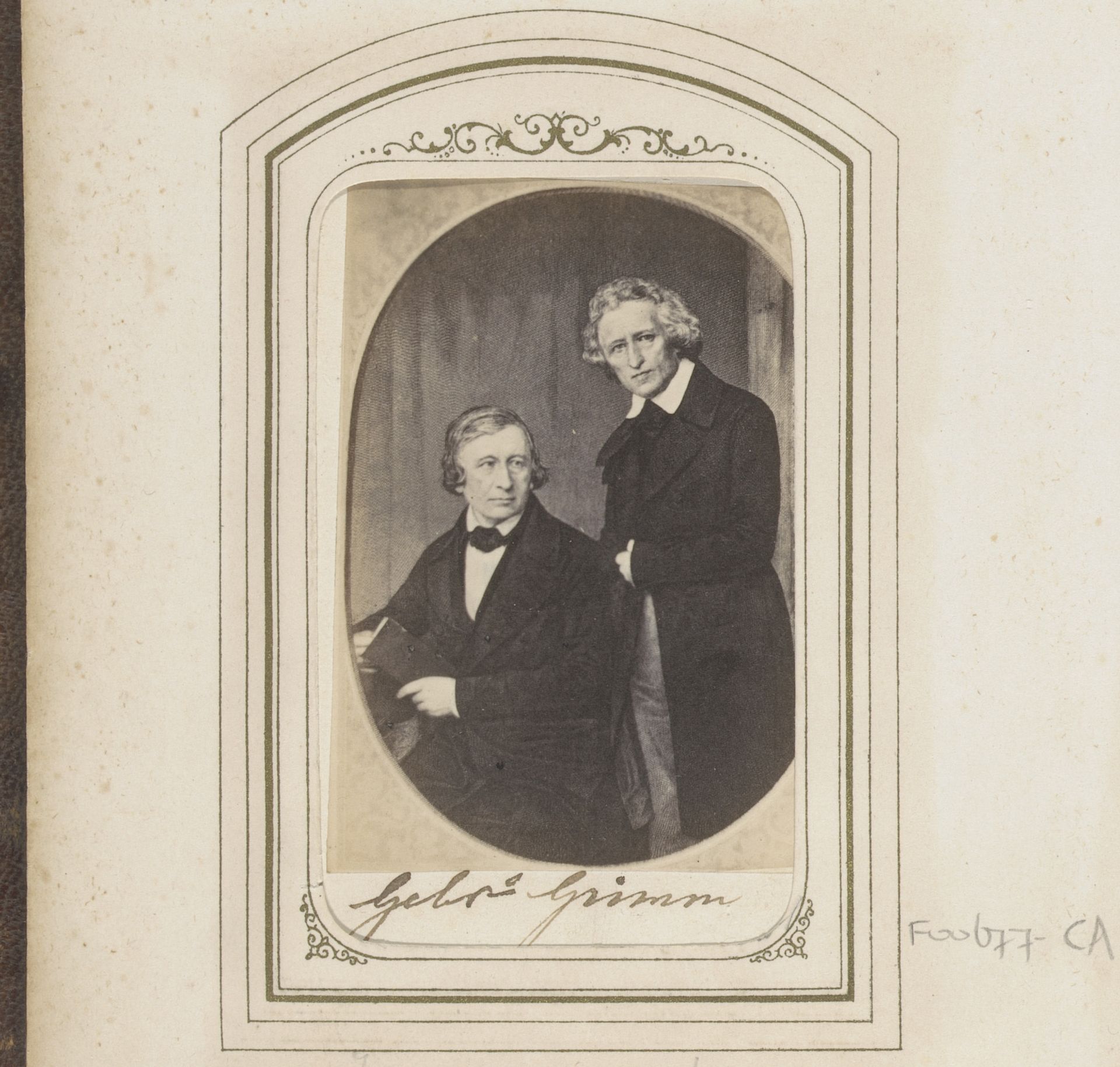 Fotoreproductie van een gegraveerd portret van de gebroeders Jacob en Wilhelm Grimm by Max Pflaum