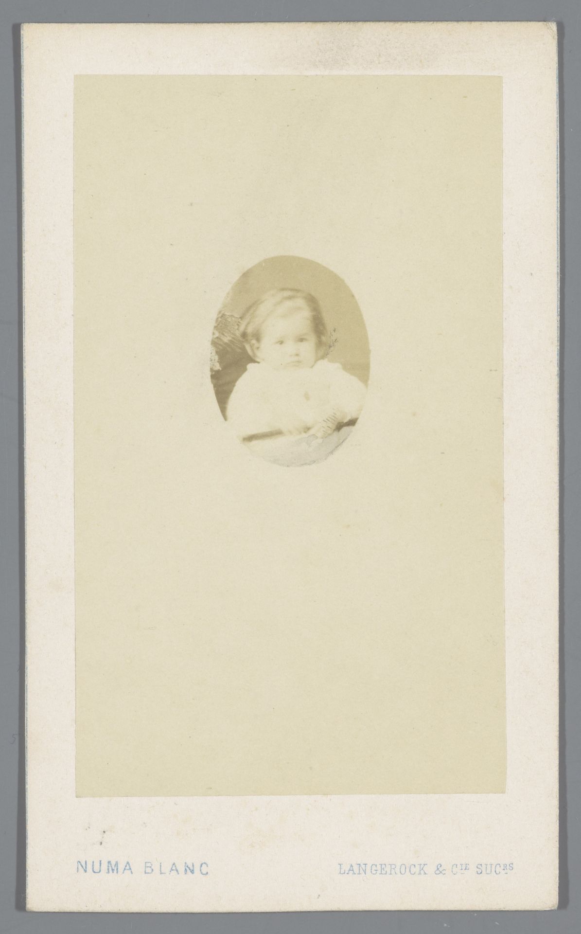Portret van een onbekend kind by Henri Langerock