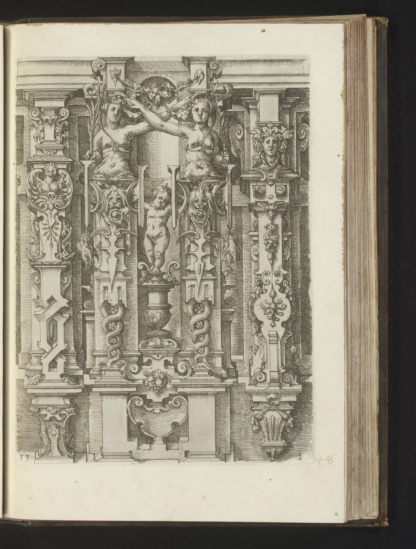 Twee composiete pilasters, twee vrouwelijke hermen en een vaas met daarop een kind by Wendel (I) Dietterlin