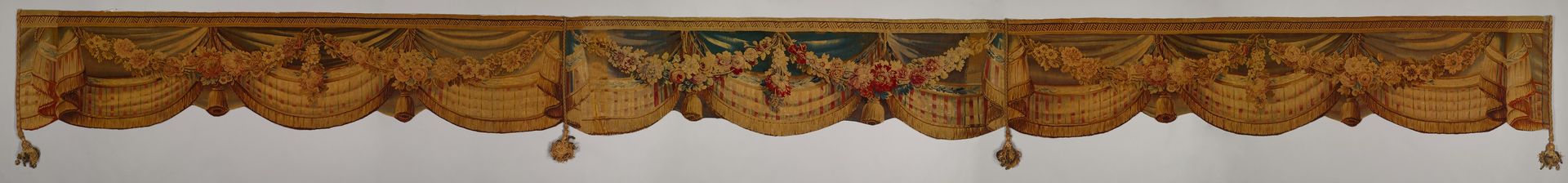 Valence for a bed (Lit à la duchesse en impériale) by Beauvais