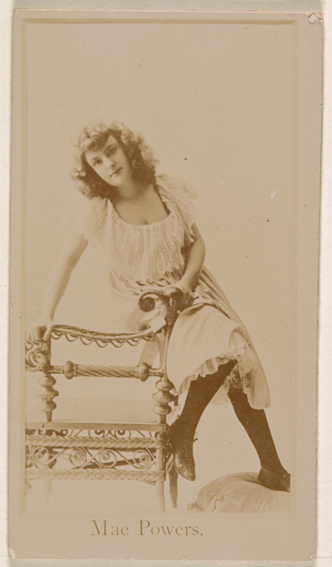 Mae Powers, from the Actresses series (N245) issued by Kinney Brothers to promote Sweet Caporal Cigarettes by Kinney Brothers Tobacco Company