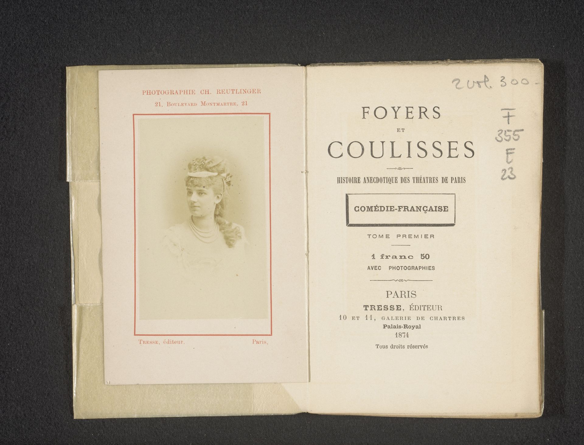Portret van een Franse actrice by Charles Reutlinger