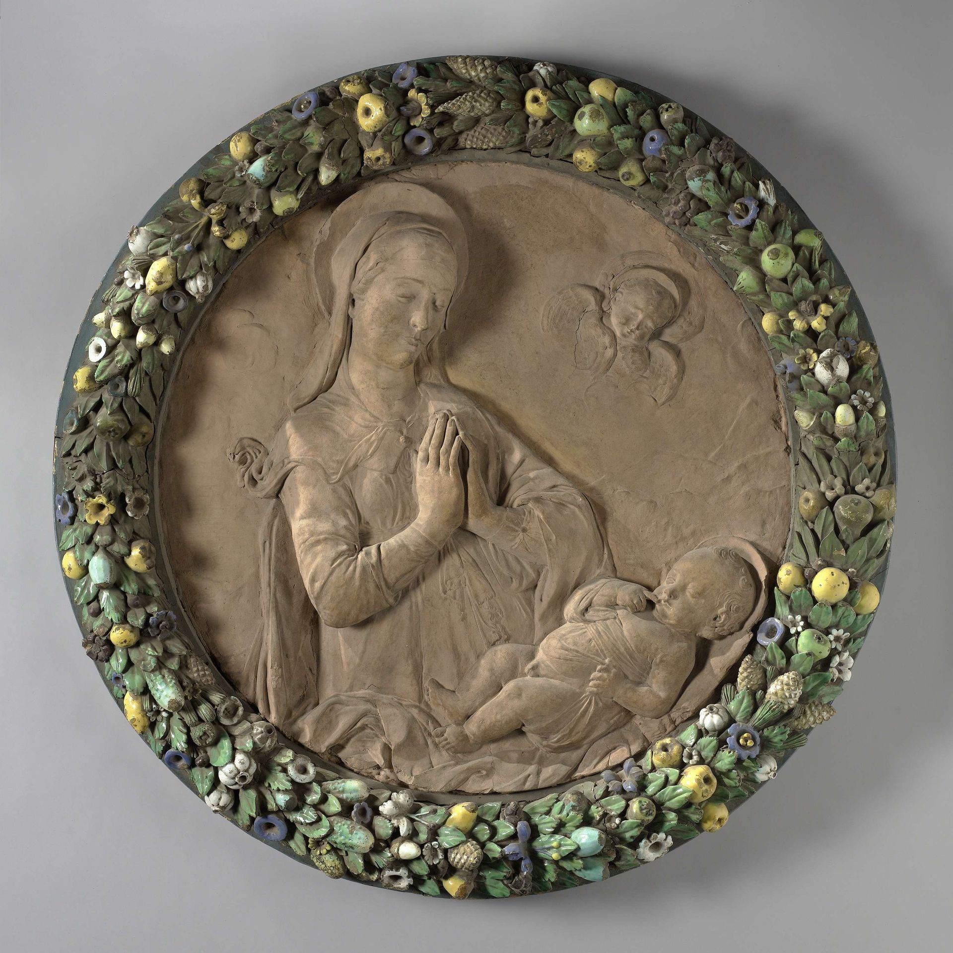 Maria in aanbidding voor het kind, tondo by Antonio Rossellino