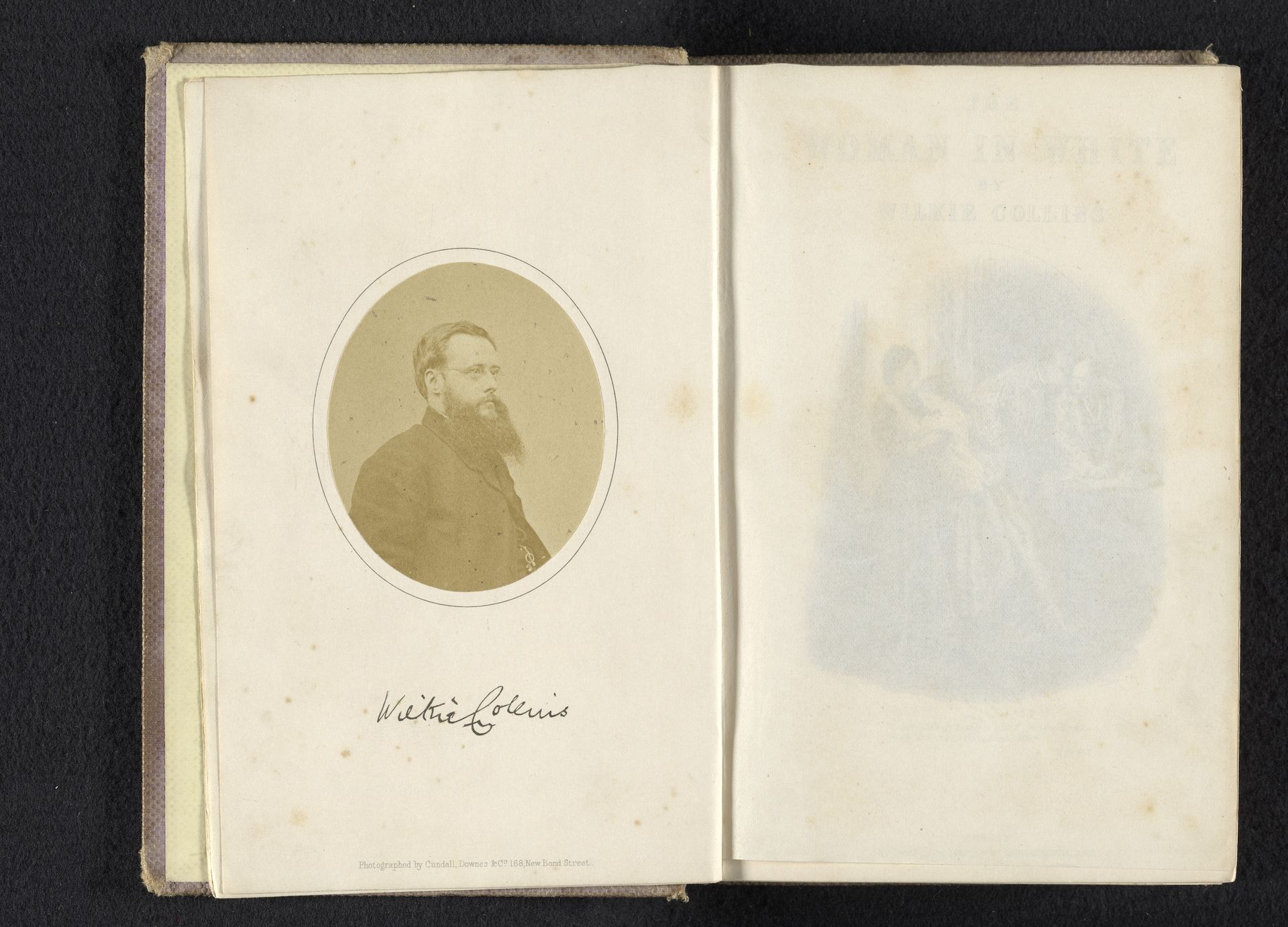 Portret van schrijver Wilkie Collins by Downes & Co. Cundall