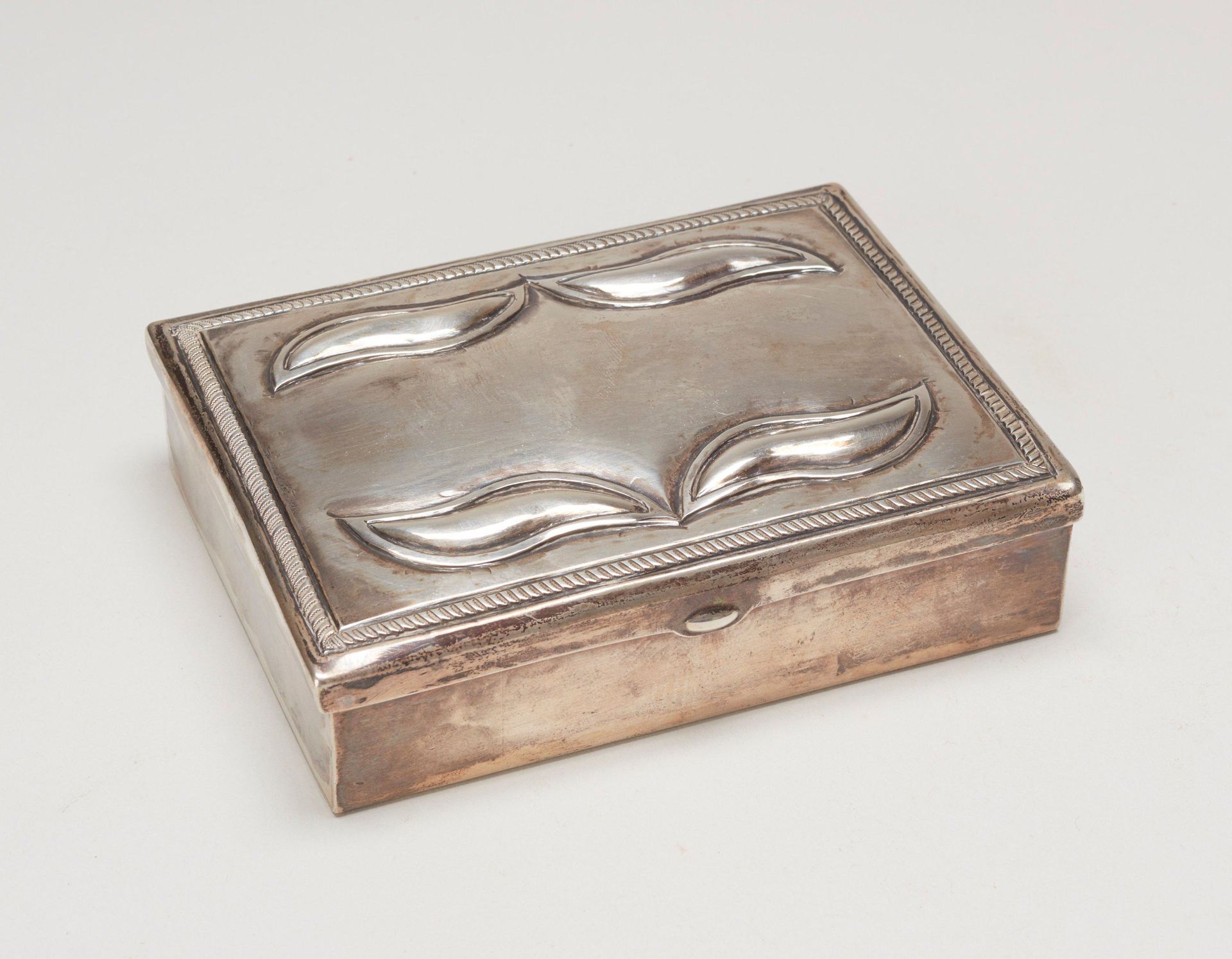 Box by A'shiwi (Zuni)
