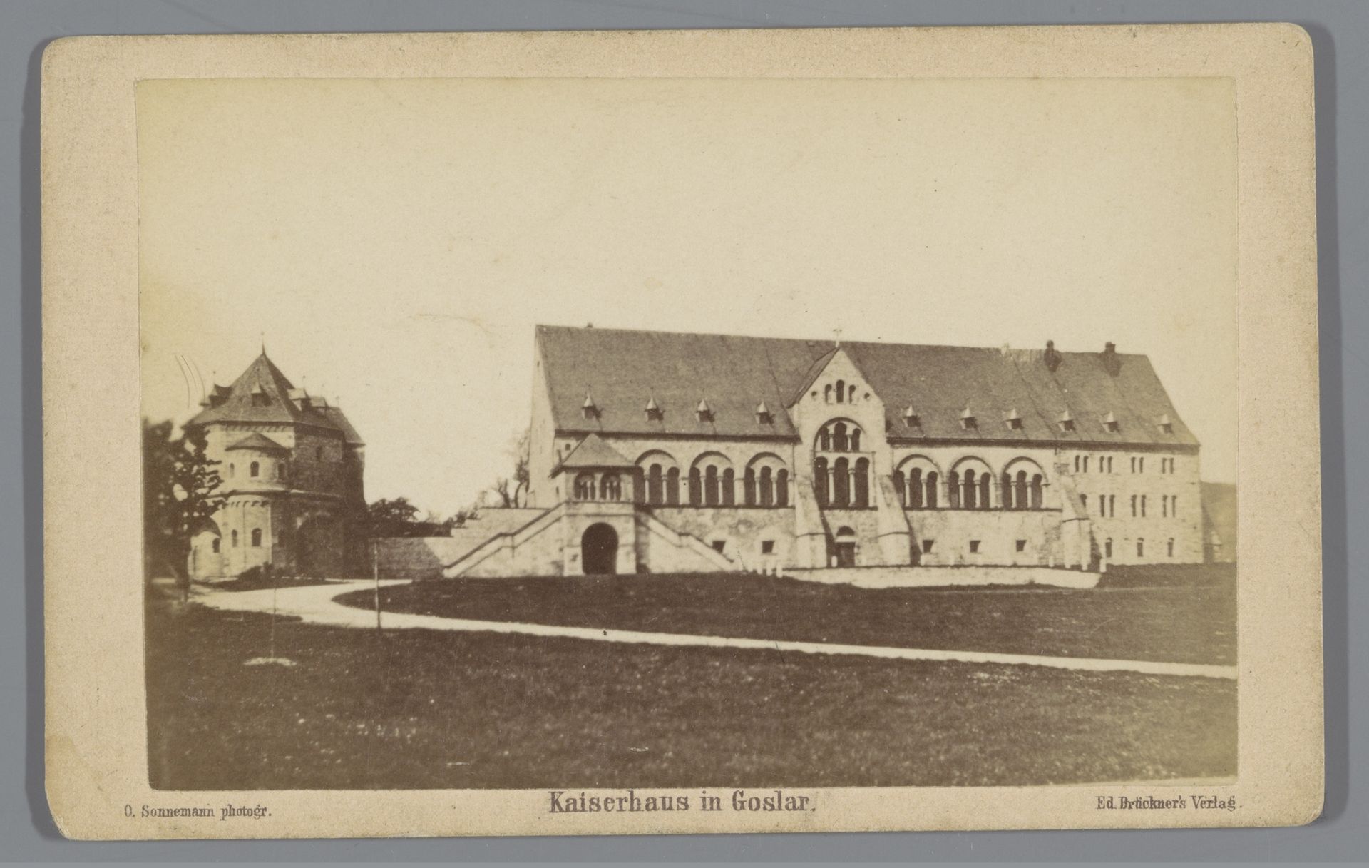 Kaiserpalts in Goslar, Duitsland by O. Sonnemann