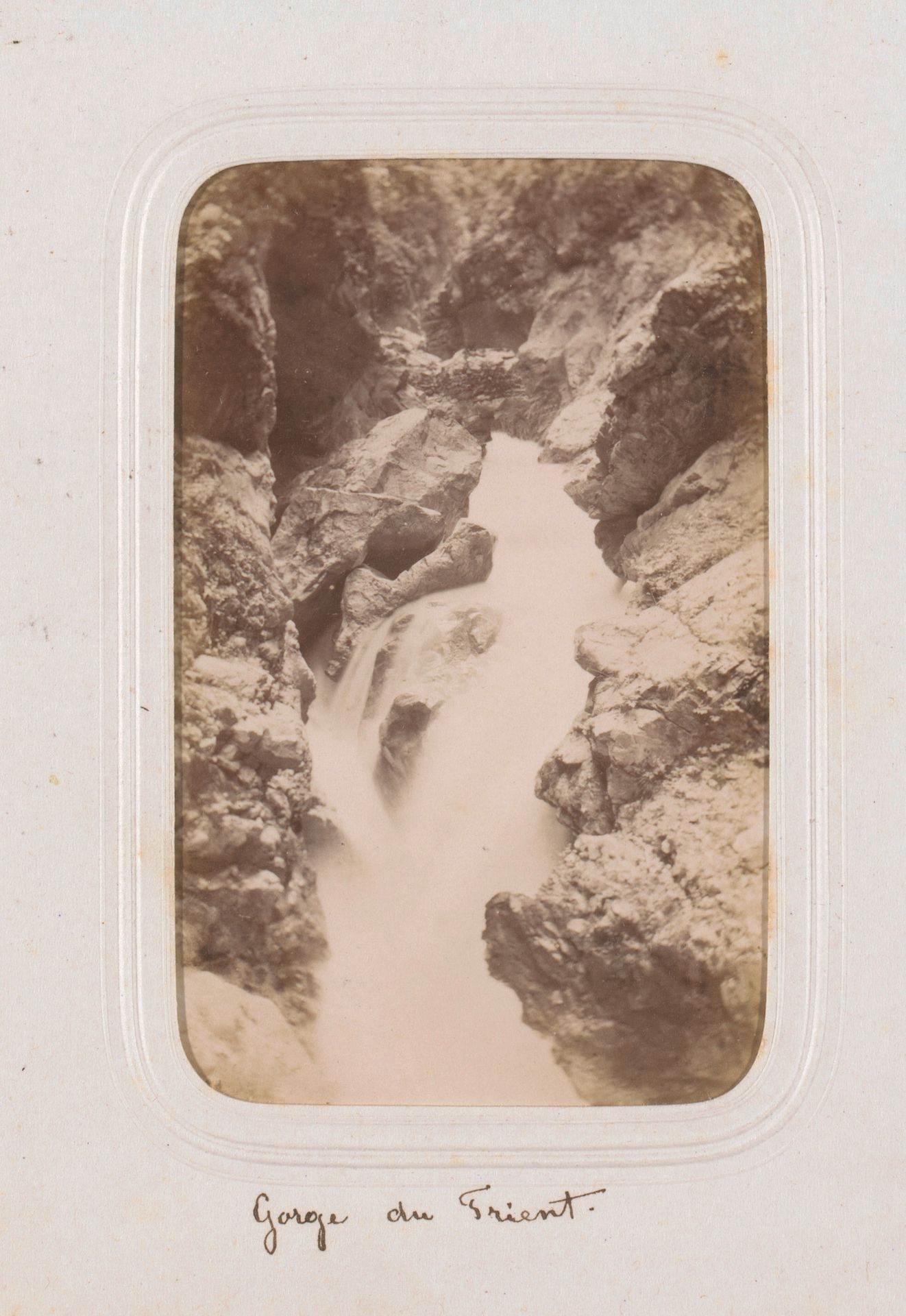 Waterval in de Gorge du Trient in Zwitserland by Florentin Charnaux