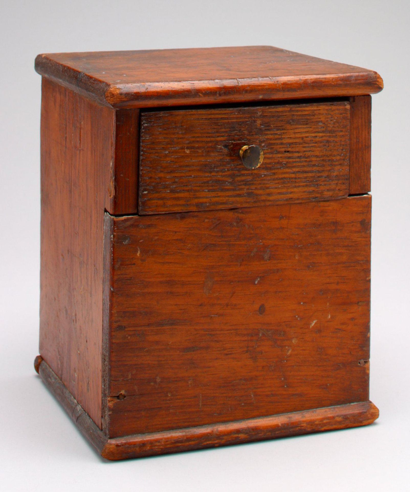 -Disappearing Coin Money Box- still bank by Anonymous