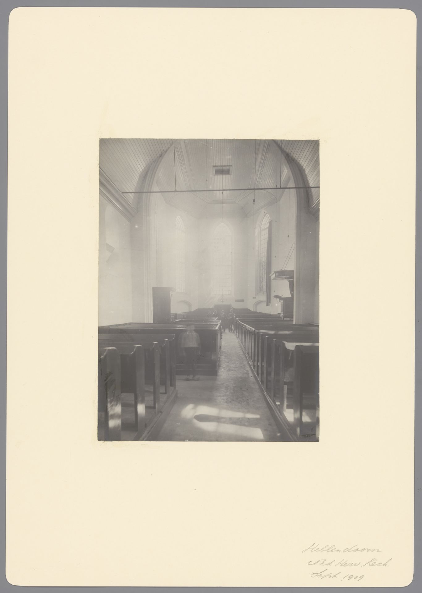 Interieur van de Hervormde Kerk te Hellendoorn by anoniem (Monumentenzorg)