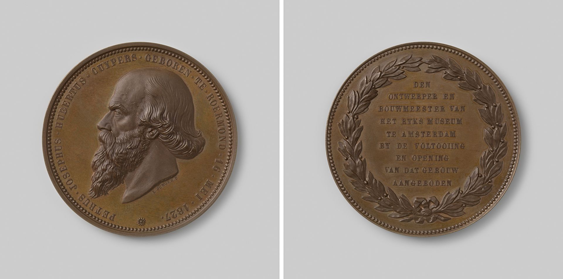 P.J.H. Cuypers, penning aangeboden bij de opening van het Rijksmuseum te Amsterdam in cassette by Ludwig Jünger