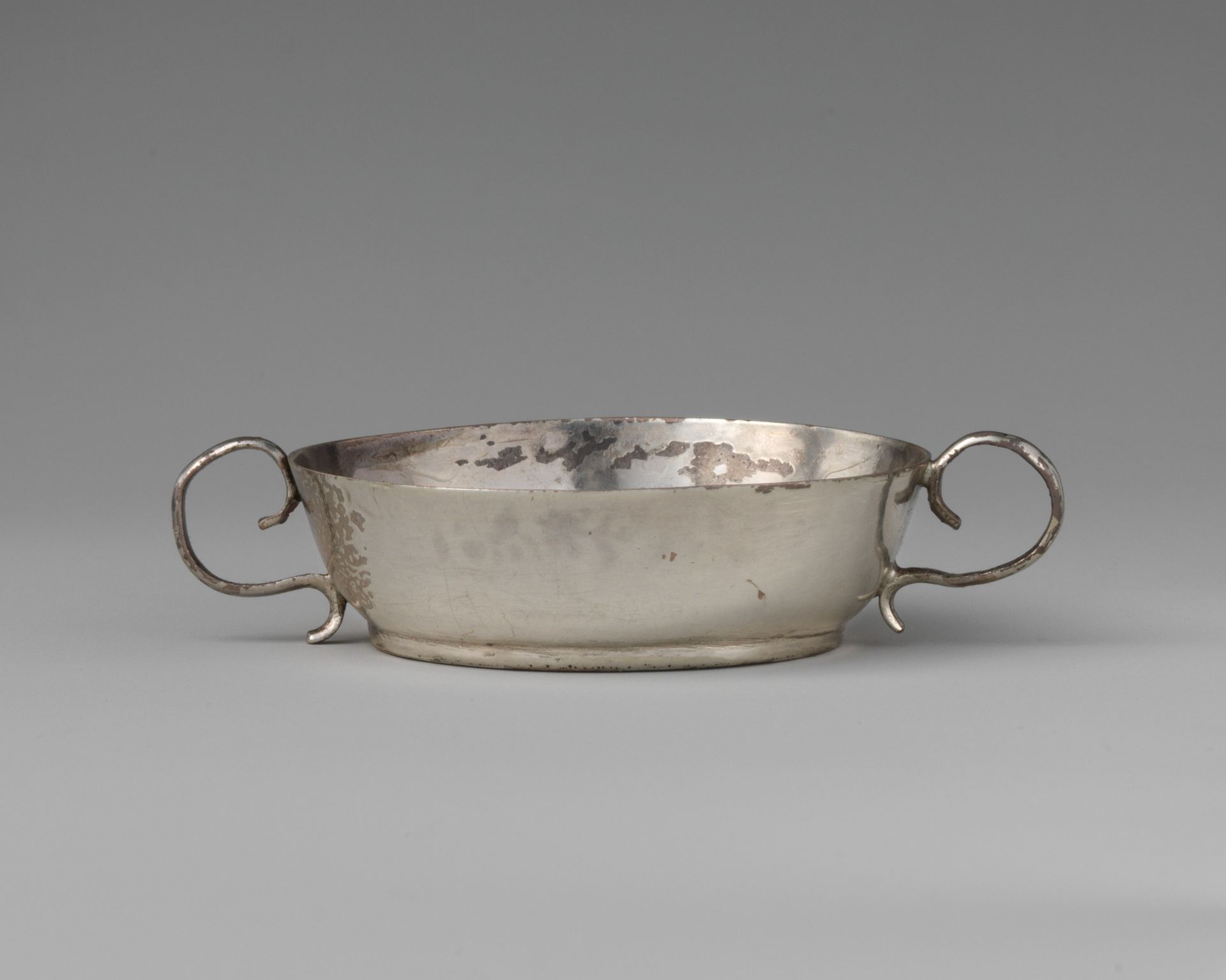 Miniature porringer by Thomas Waterhouse
