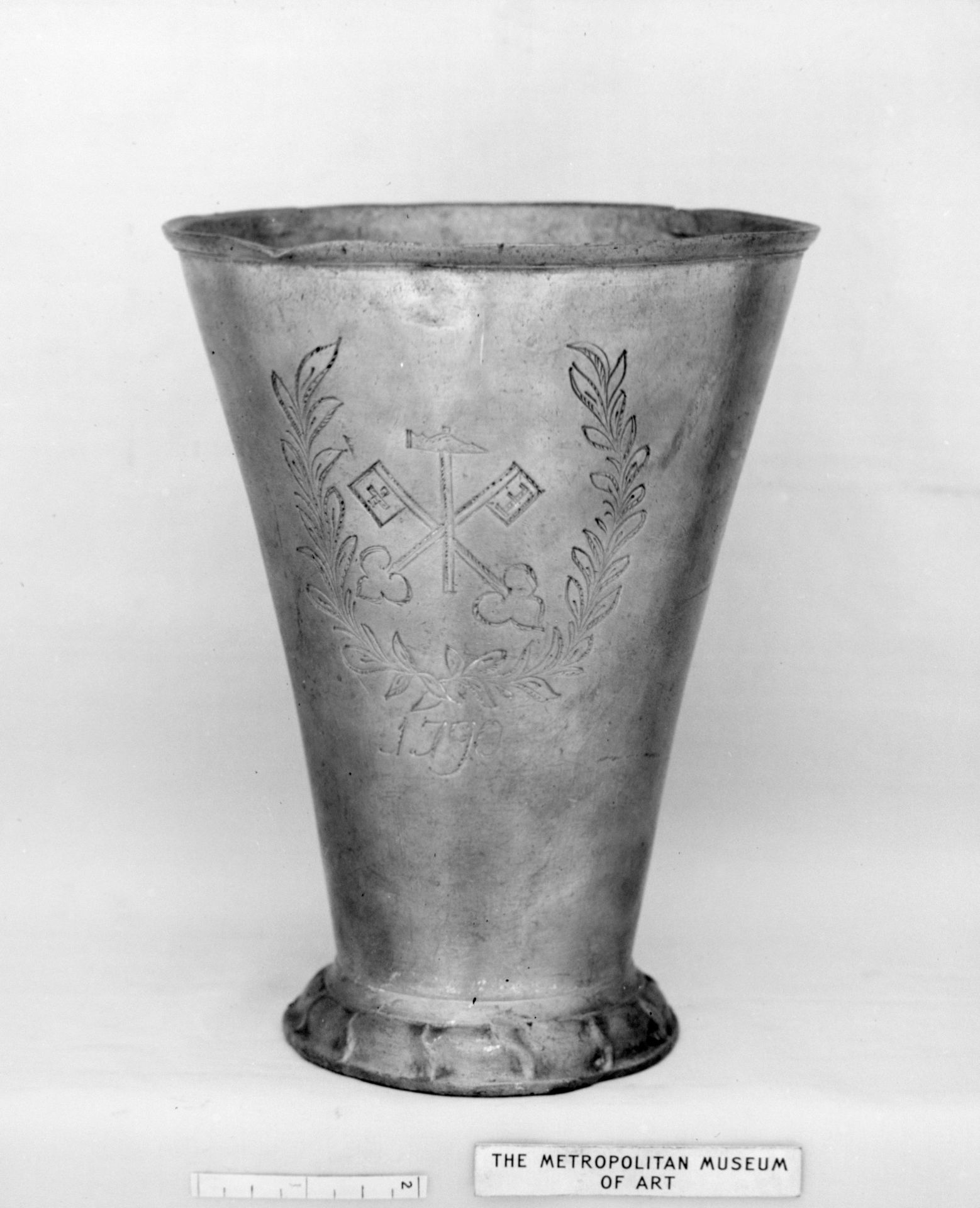 Beaker by Carl Gustaf Malmborg