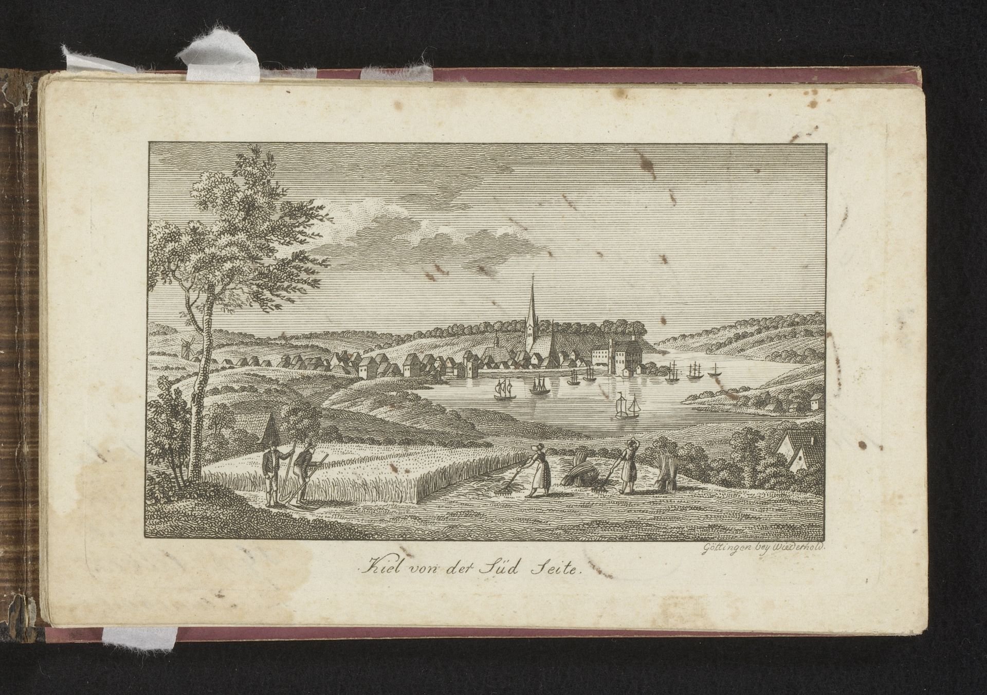Gezicht op Kiel en de Oostzee by Anonymous