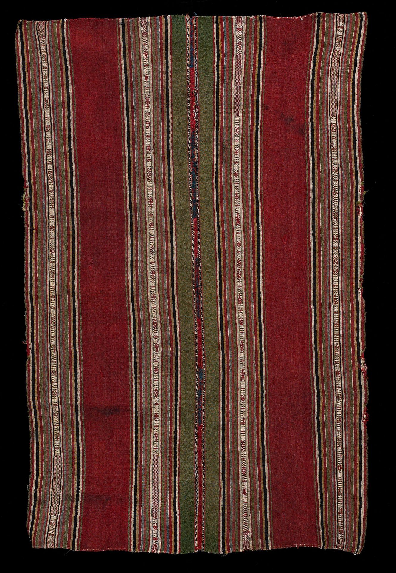 Woman's shoulder mantle (mantita ) by Aymara