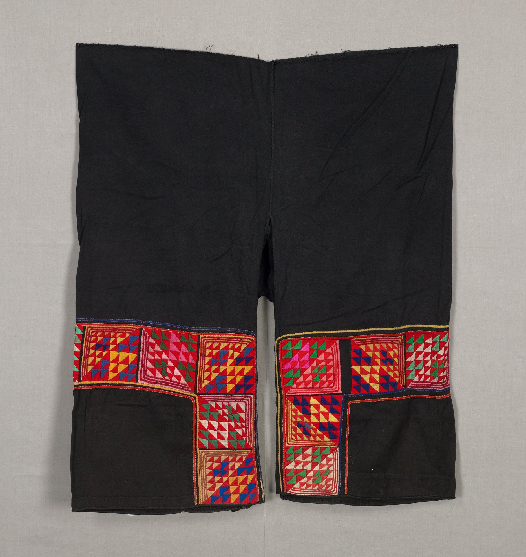 Pair of pants by Lolo