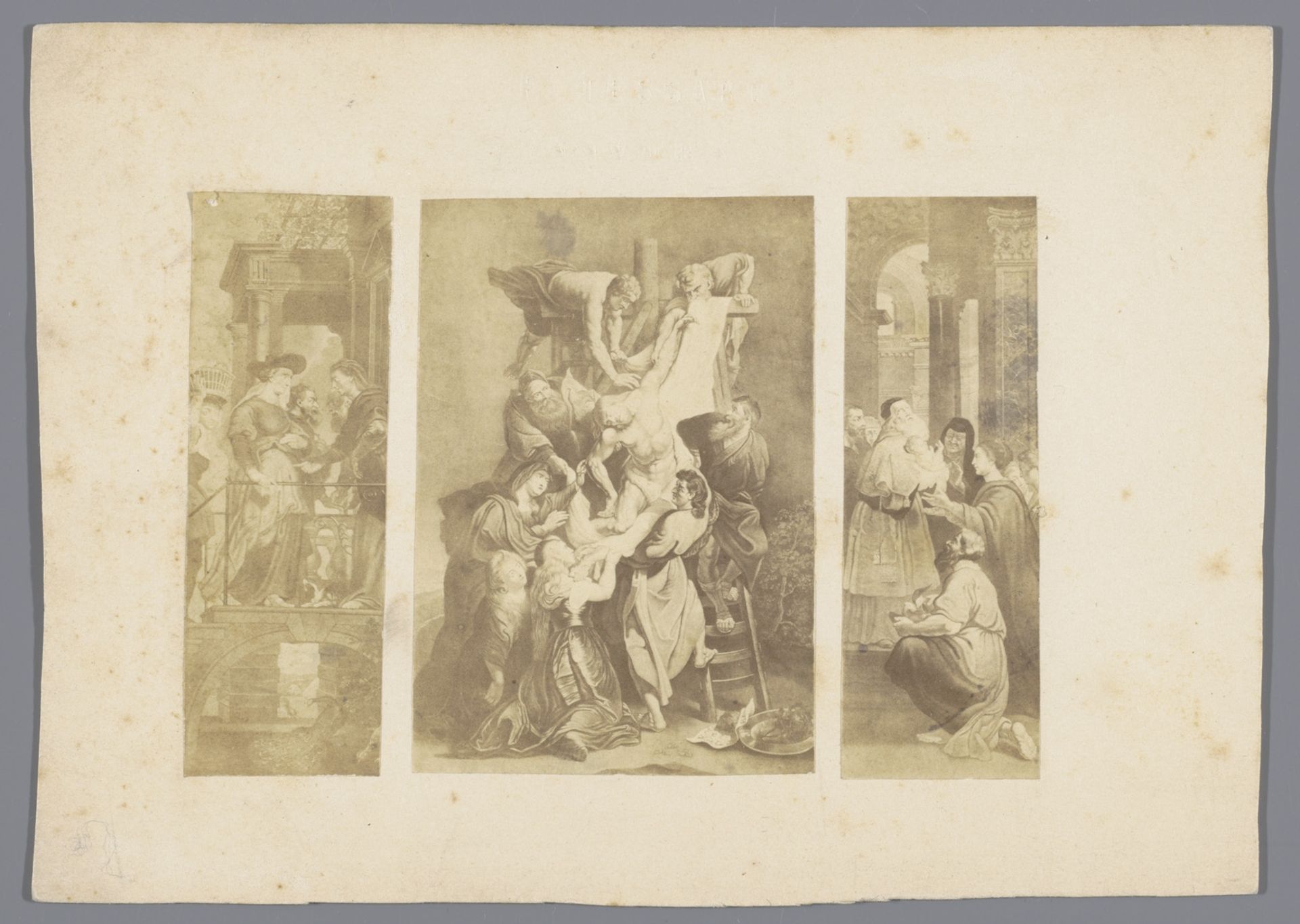 Fotoreproductie van een prent van het drieluik de Kruisafneming naar Peter Paul Rubens by Anonymous